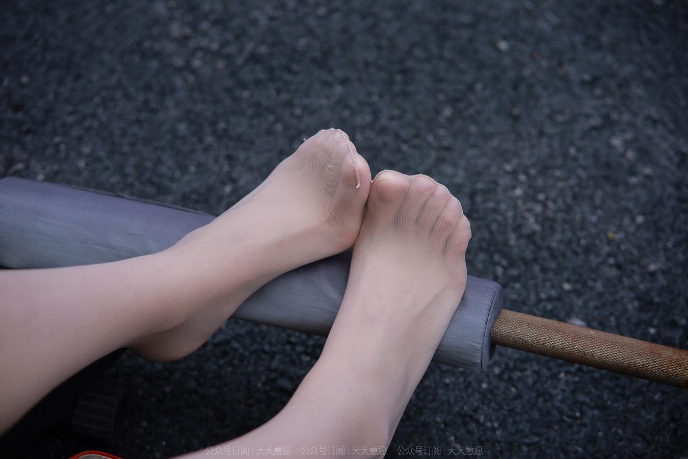 图片[50]-[IESS异思趣向] 耽丝  221120小宝 [87P] – 速更版-美库