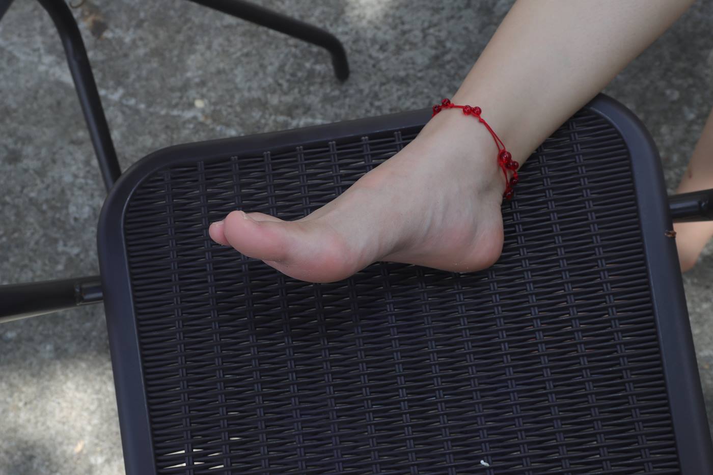 图片[19]-[Pary学生模拍] No.052 有点害羞的小尹的37码超白嫩脚 [76P] – 速更版-美库