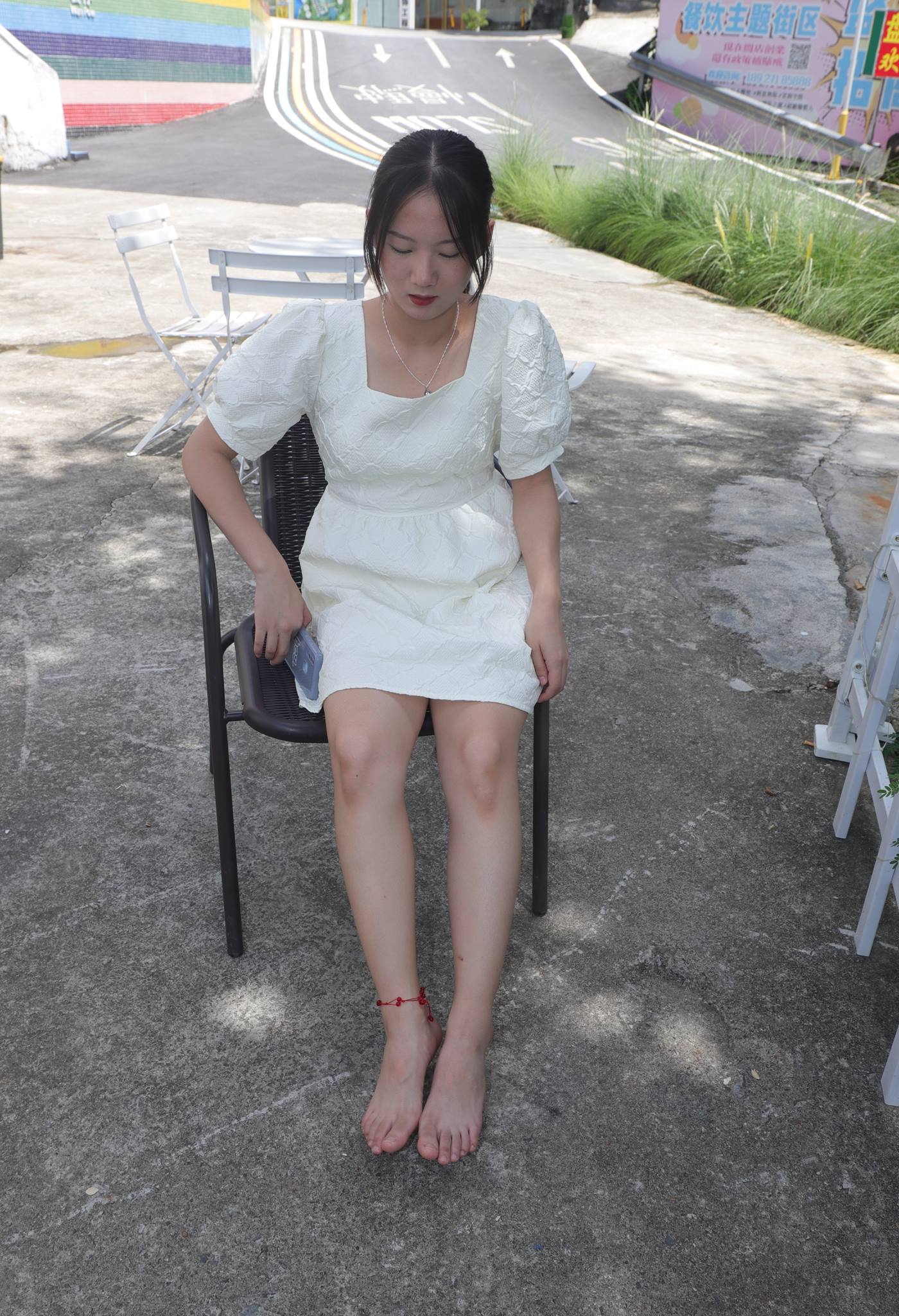 图片[37]-[Pary学生模拍] No.052 有点害羞的小尹的37码超白嫩脚 [76P] – 速更版-美库