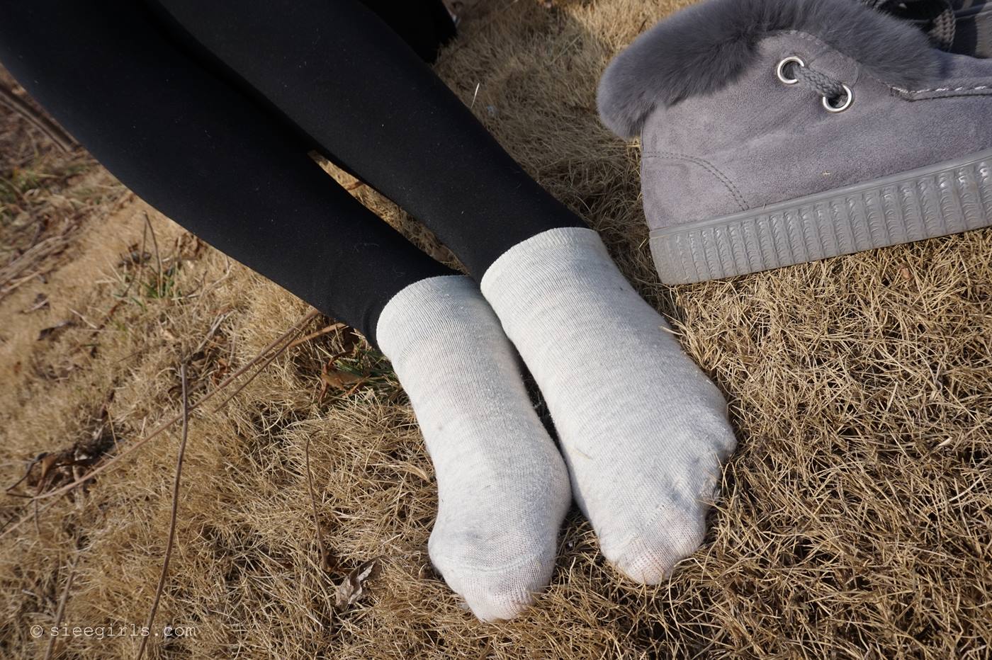 图片[26]-[SIEE丝意]新刊 NO.057 琦琦 若有所思[72P] – 速更版-美库