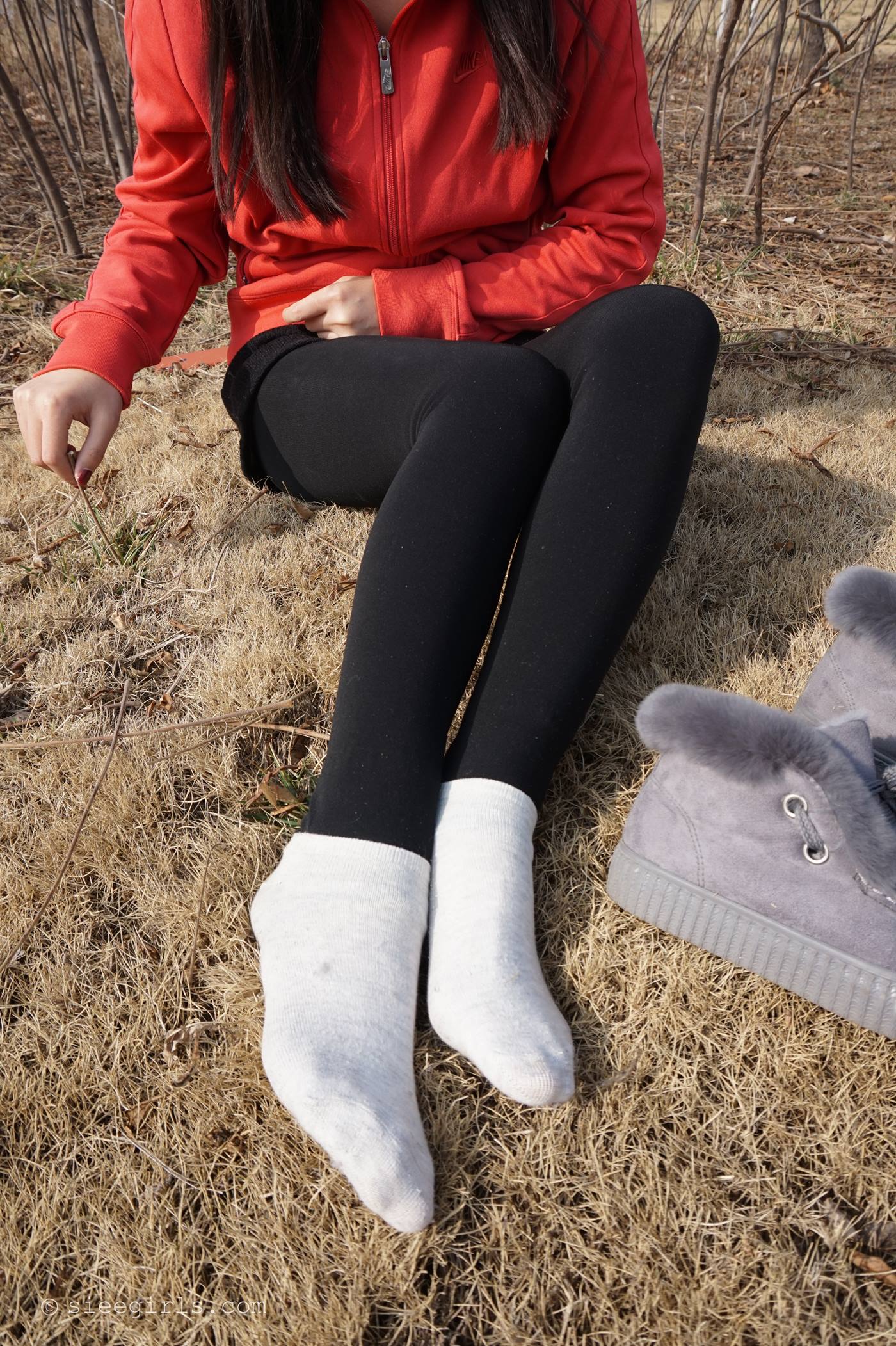 图片[28]-[SIEE丝意]新刊 NO.057 琦琦 若有所思[72P] – 速更版-美库