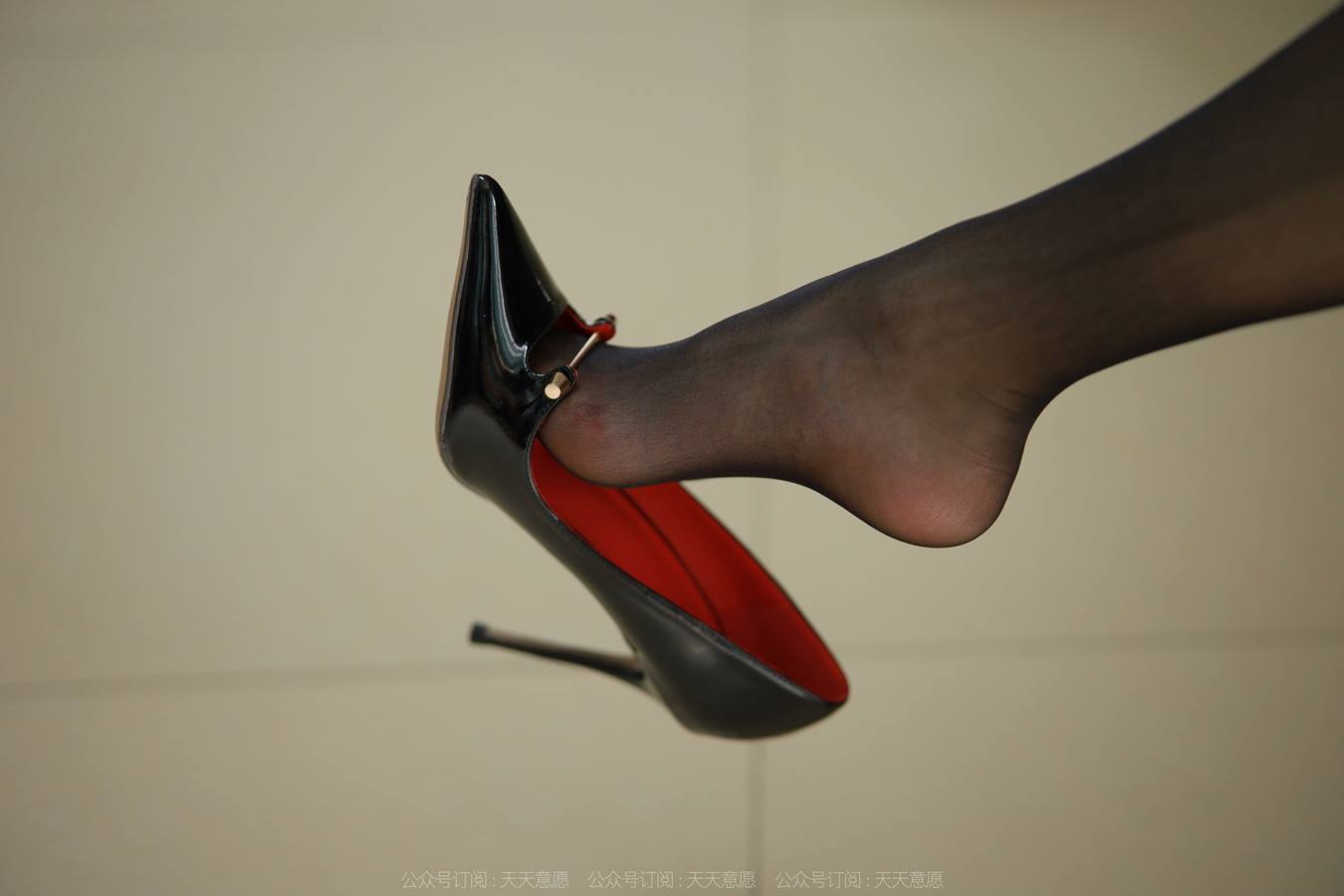 图片[48]-[IESS异思趣向] 耽丝 221121小六 [76P] – 速更版-美库