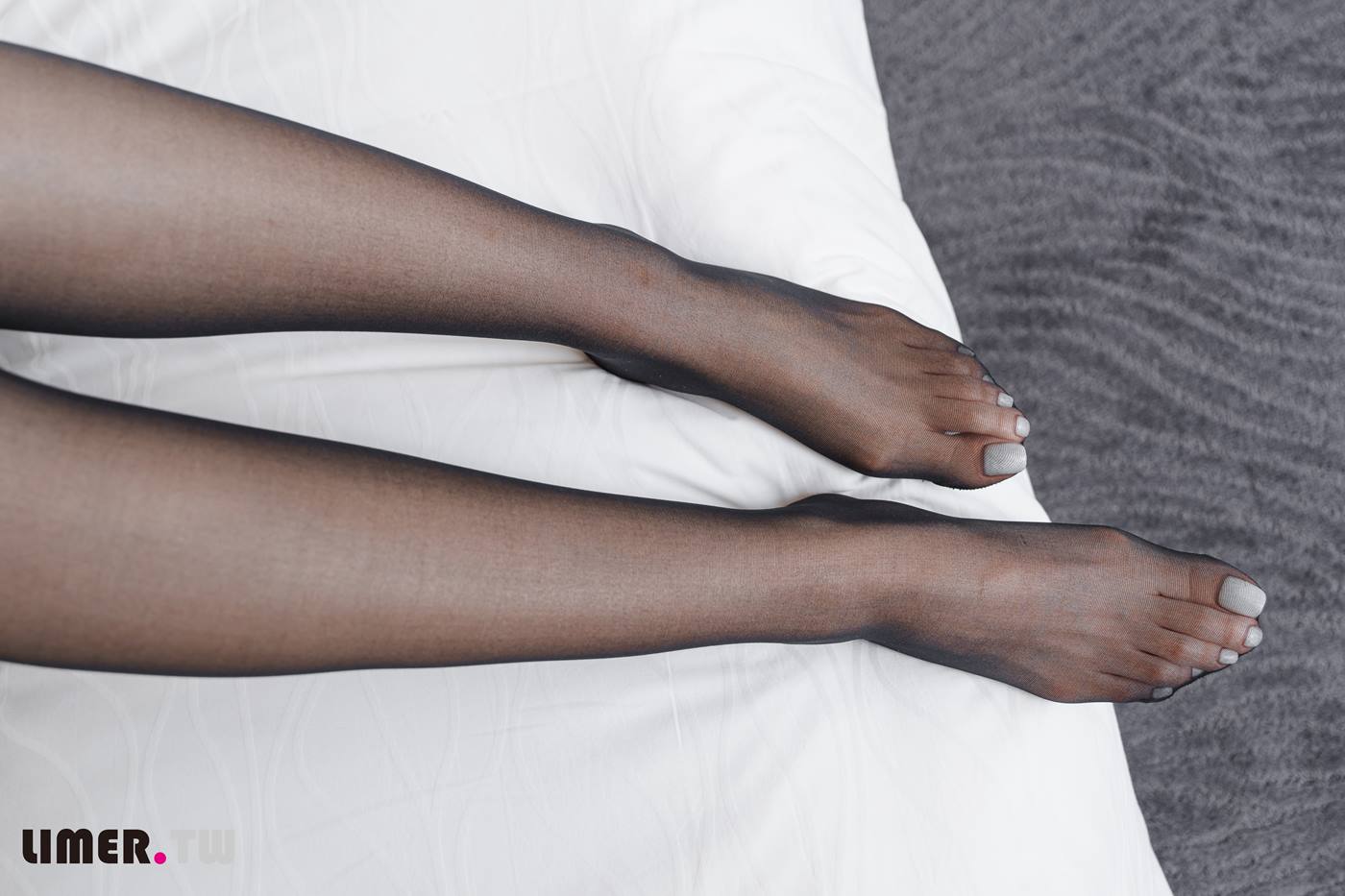 图片[42]-Limerence原创 NO.063 語葳女神 Jaly完美长腿 黑丝 OL诱惑[75P] – 速更版-美库