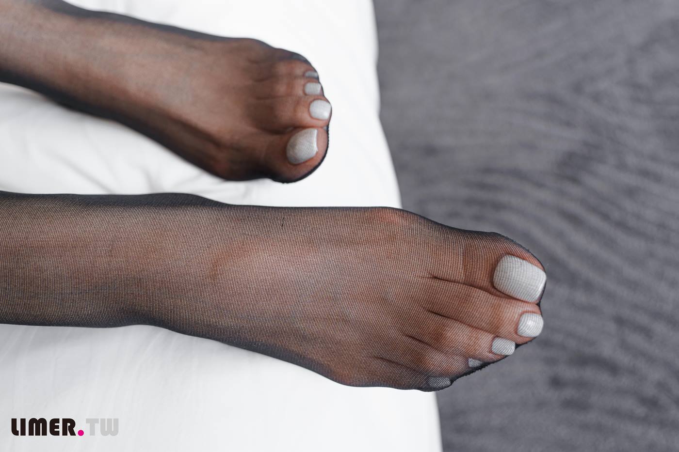 图片[43]-Limerence原创 NO.063 語葳女神 Jaly完美长腿 黑丝 OL诱惑[75P] – 速更版-美库