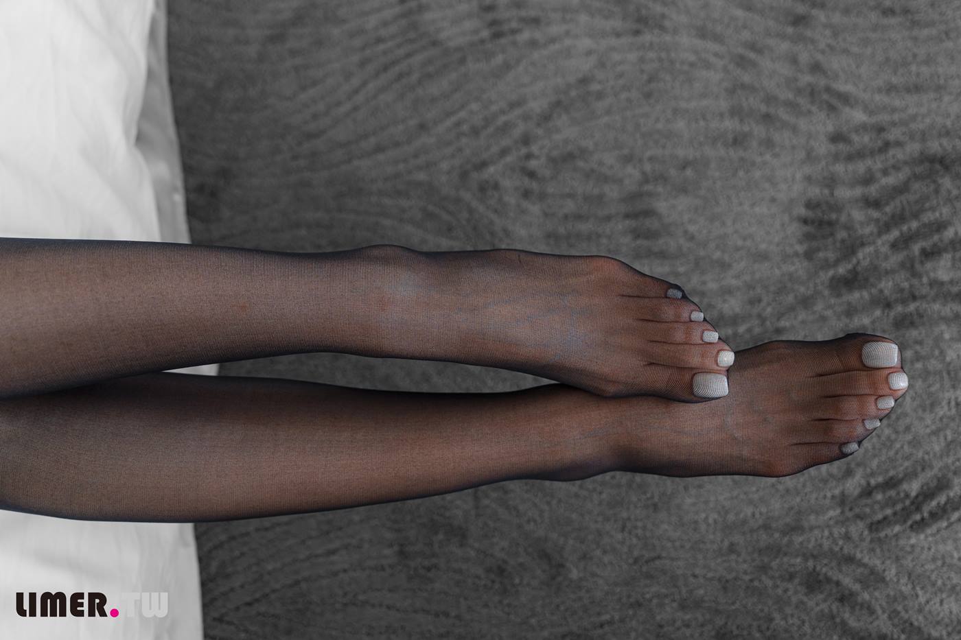 图片[56]-Limerence原创 NO.063 語葳女神 Jaly完美长腿 黑丝 OL诱惑[75P] – 速更版-美库