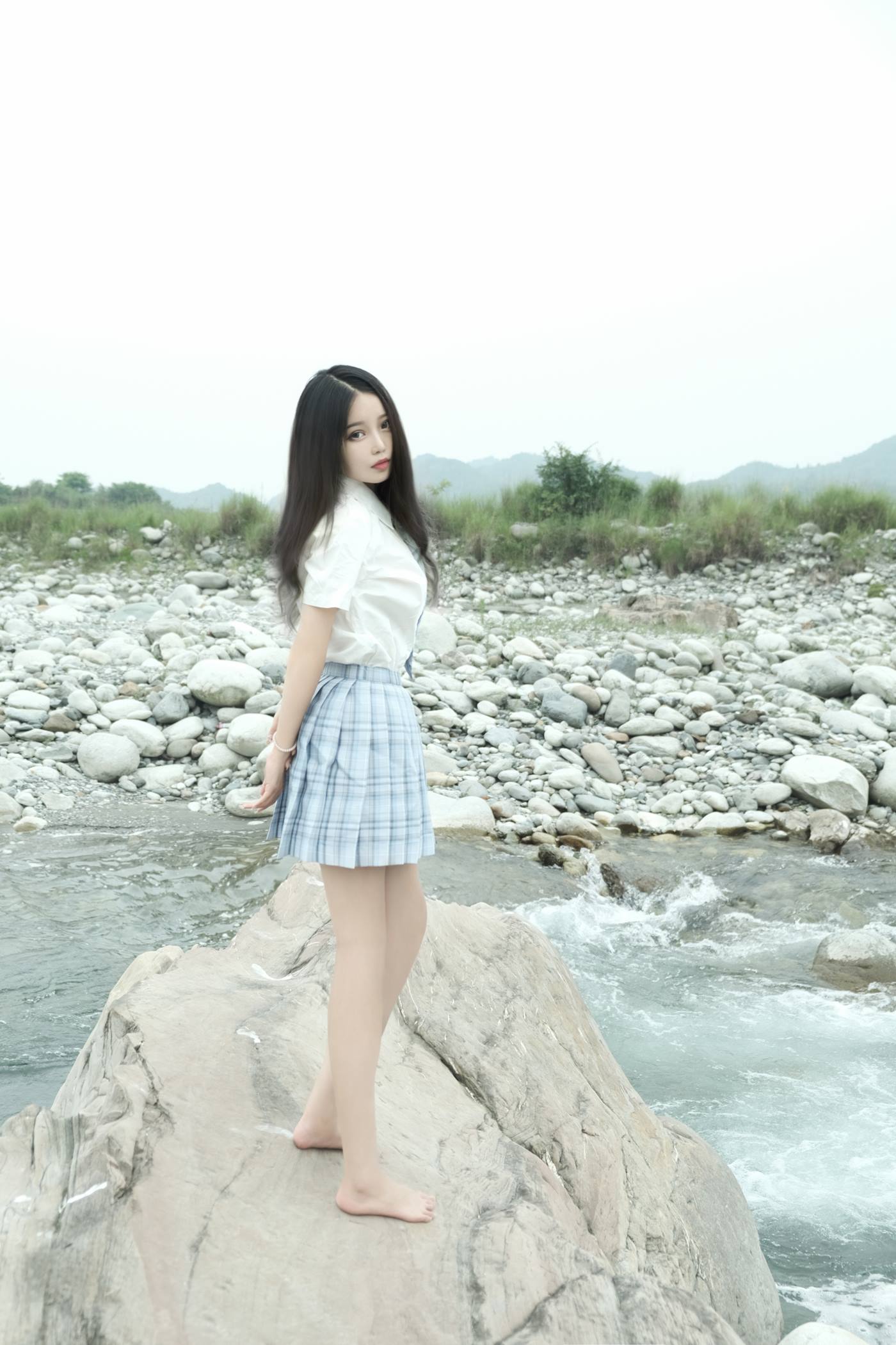 图片[16]-eloise软软  – 河边JK[32P] – 速更版-美库