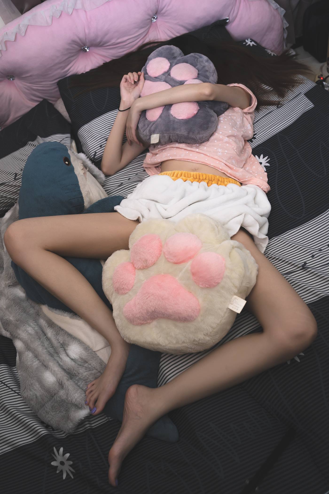 图片[77]-Limerence原创 NO.064 噜咪の日常生活 居家睡足[200P] – 速更版-美库