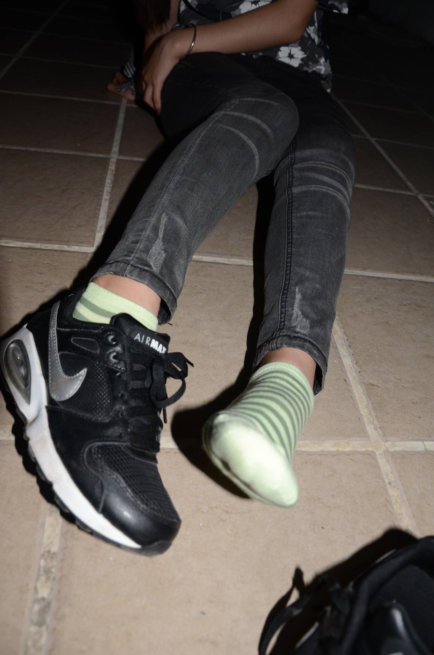 图片[17]-[战前女神] 美腿美足精品摄影套图 119 [87P] – 速更版-美库