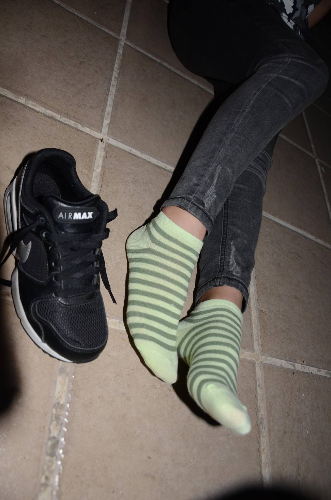 图片[32]-[战前女神] 美腿美足精品摄影套图 119 [87P] – 速更版-美库