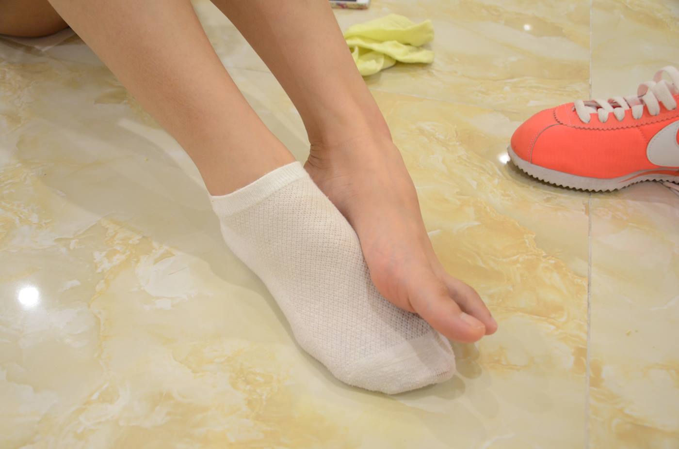 图片[24]-[战前女神] 美腿美足精品摄影套图 121 [133P] – 速更版-美库