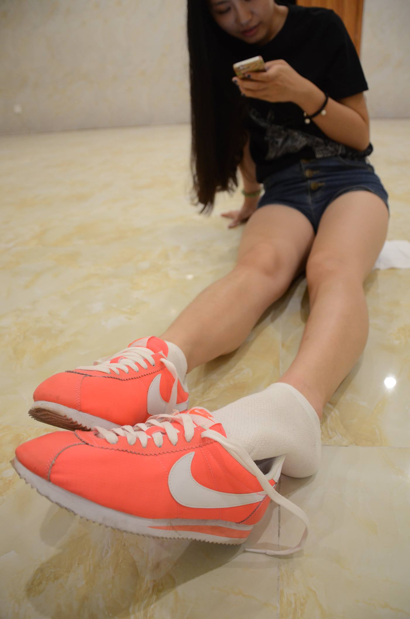 图片[68]-[战前女神] 美腿美足精品摄影套图 121 [133P] – 速更版-美库