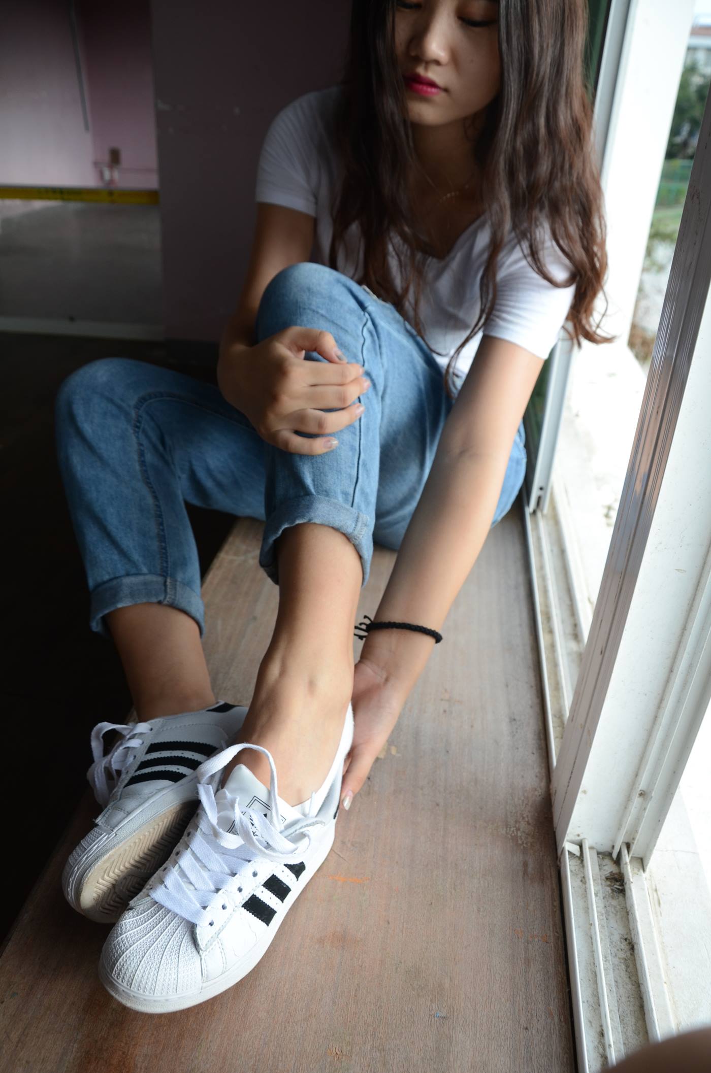 图片[23]-[战前女神] 美腿美足精品摄影套图 123 [102P] – 速更版-美库