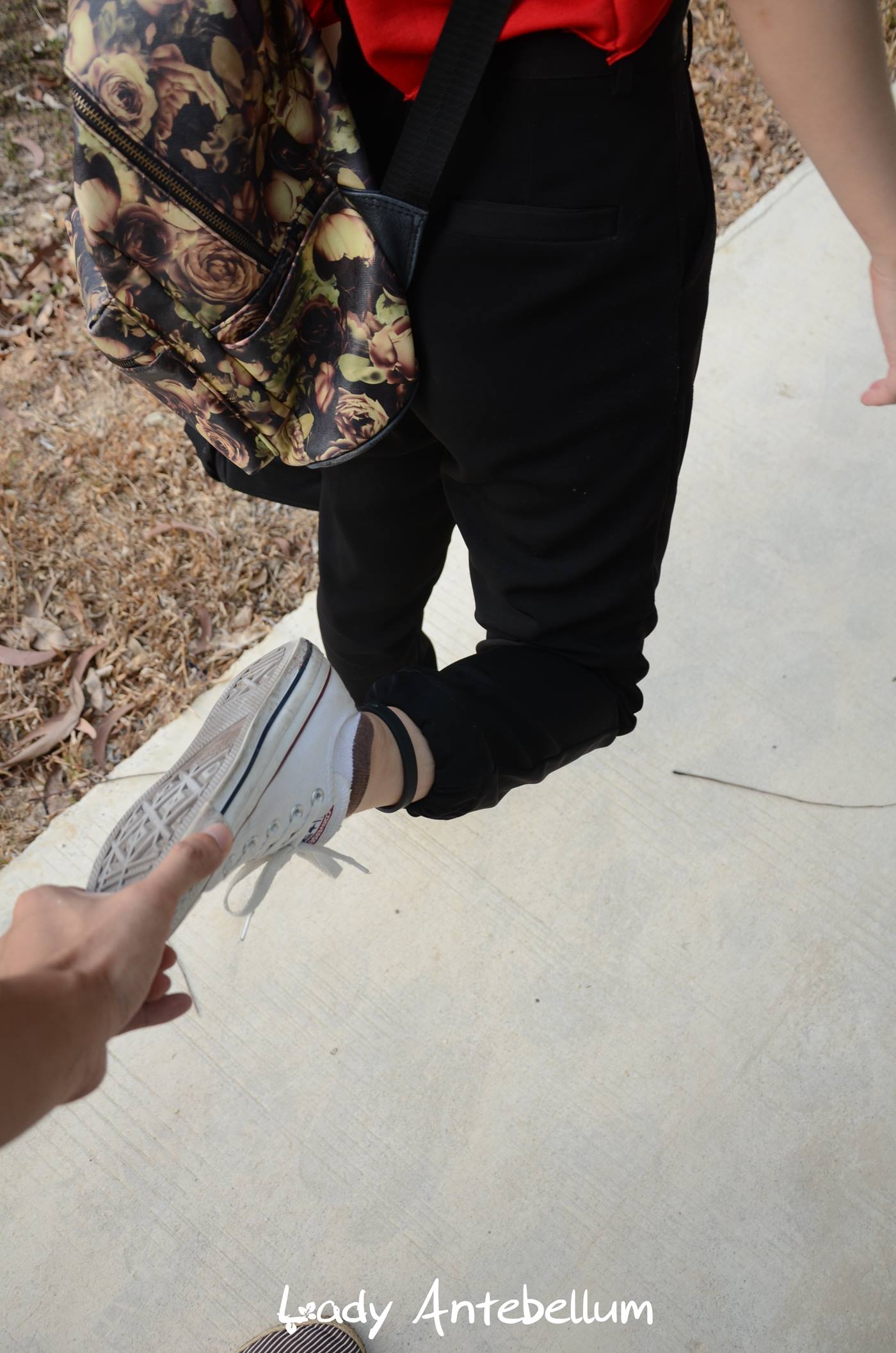 图片[86]-[战前女神] 美腿美足精品摄影套图 125 [89P] – 速更版-美库