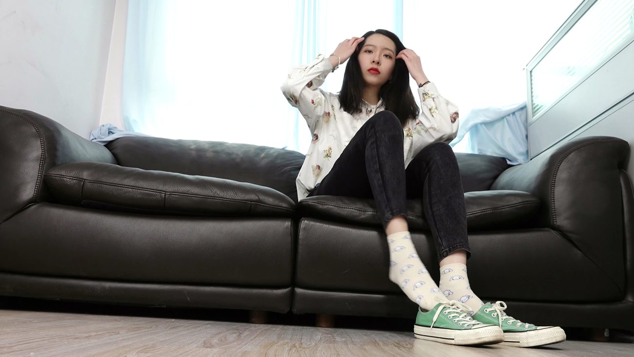 图片[32]-[Sexy Asian Girls Feet] NO.035-初恋般记忆的小女生YIYI近距离秀脚 [239P] – 速更版-美库