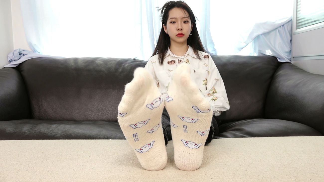 图片[59]-[Sexy Asian Girls Feet] NO.035-初恋般记忆的小女生YIYI近距离秀脚 [239P] – 速更版-美库