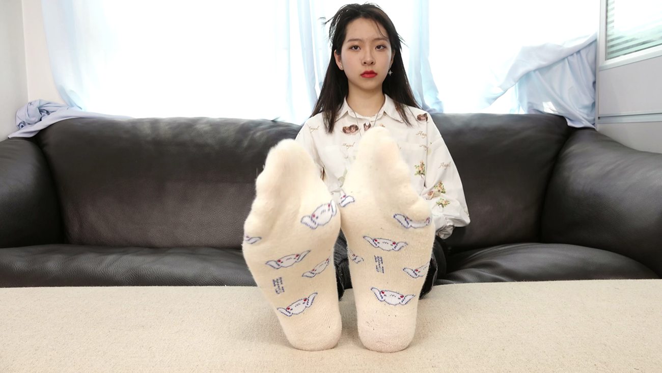 图片[60]-[Sexy Asian Girls Feet] NO.035-初恋般记忆的小女生YIYI近距离秀脚 [239P] – 速更版-美库