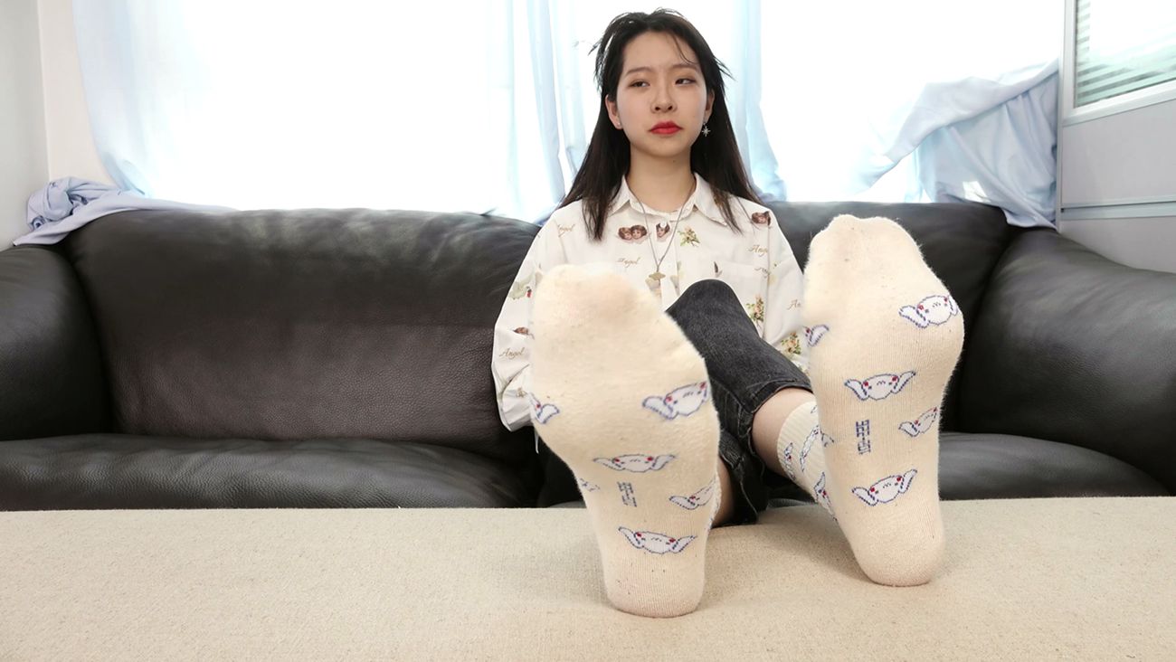 图片[79]-[Sexy Asian Girls Feet] NO.035-初恋般记忆的小女生YIYI近距离秀脚 [239P] – 速更版-美库