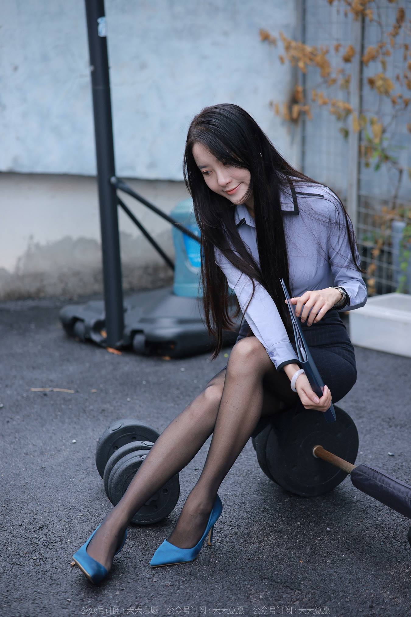 图片[70]-[IESS异思趣向] 耽丝 221127婉萍 [84P] – 速更版-美库