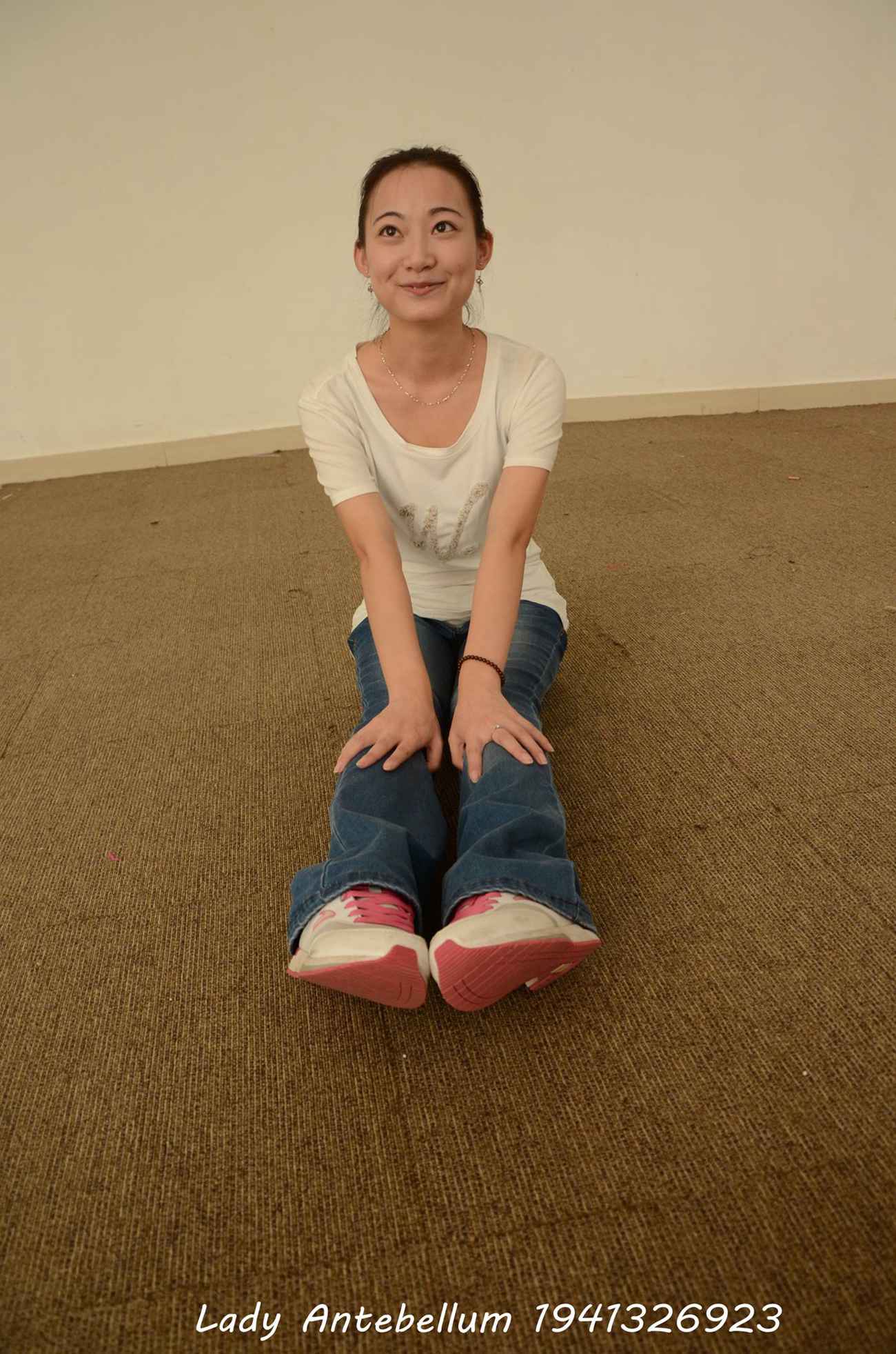 图片[11]-[战前女神] 美腿美足精品摄影套图 127 [220P] – 速更版-美库