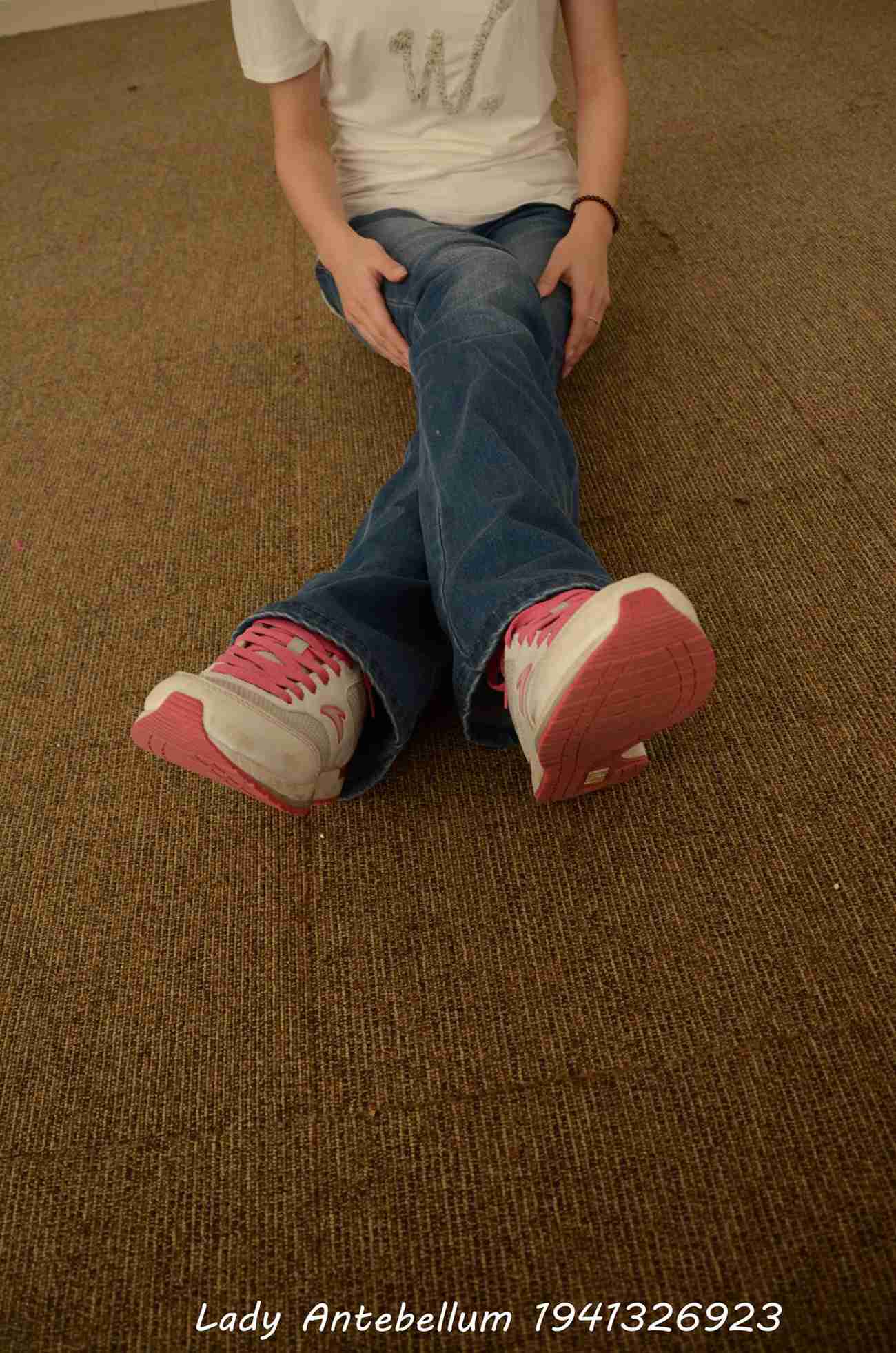 图片[12]-[战前女神] 美腿美足精品摄影套图 127 [220P] – 速更版-美库