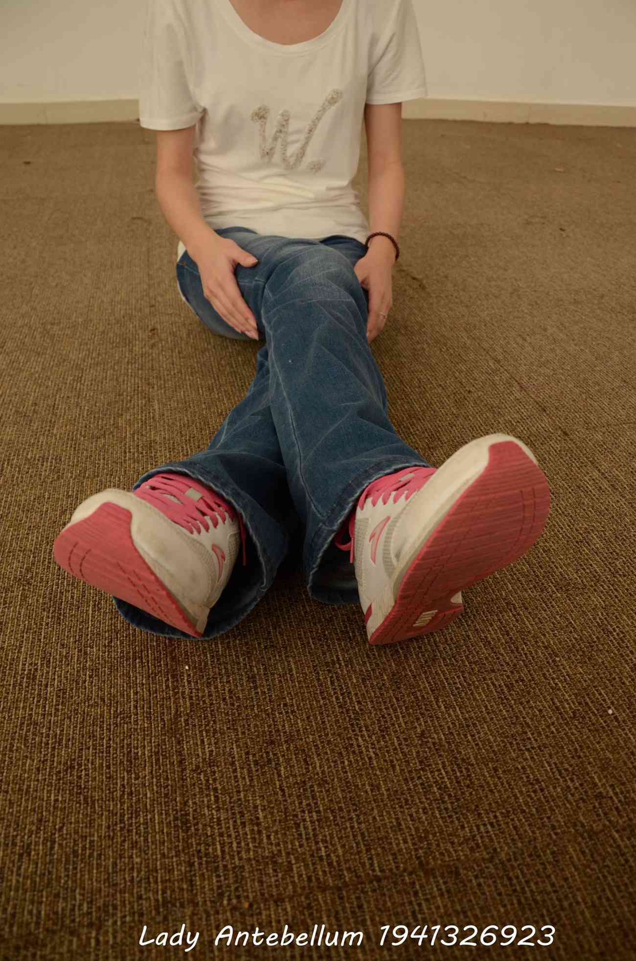 图片[13]-[战前女神] 美腿美足精品摄影套图 127 [220P] – 速更版-美库