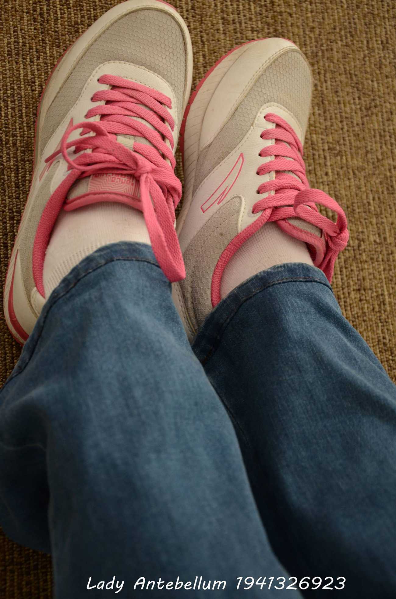 图片[18]-[战前女神] 美腿美足精品摄影套图 127 [220P] – 速更版-美库