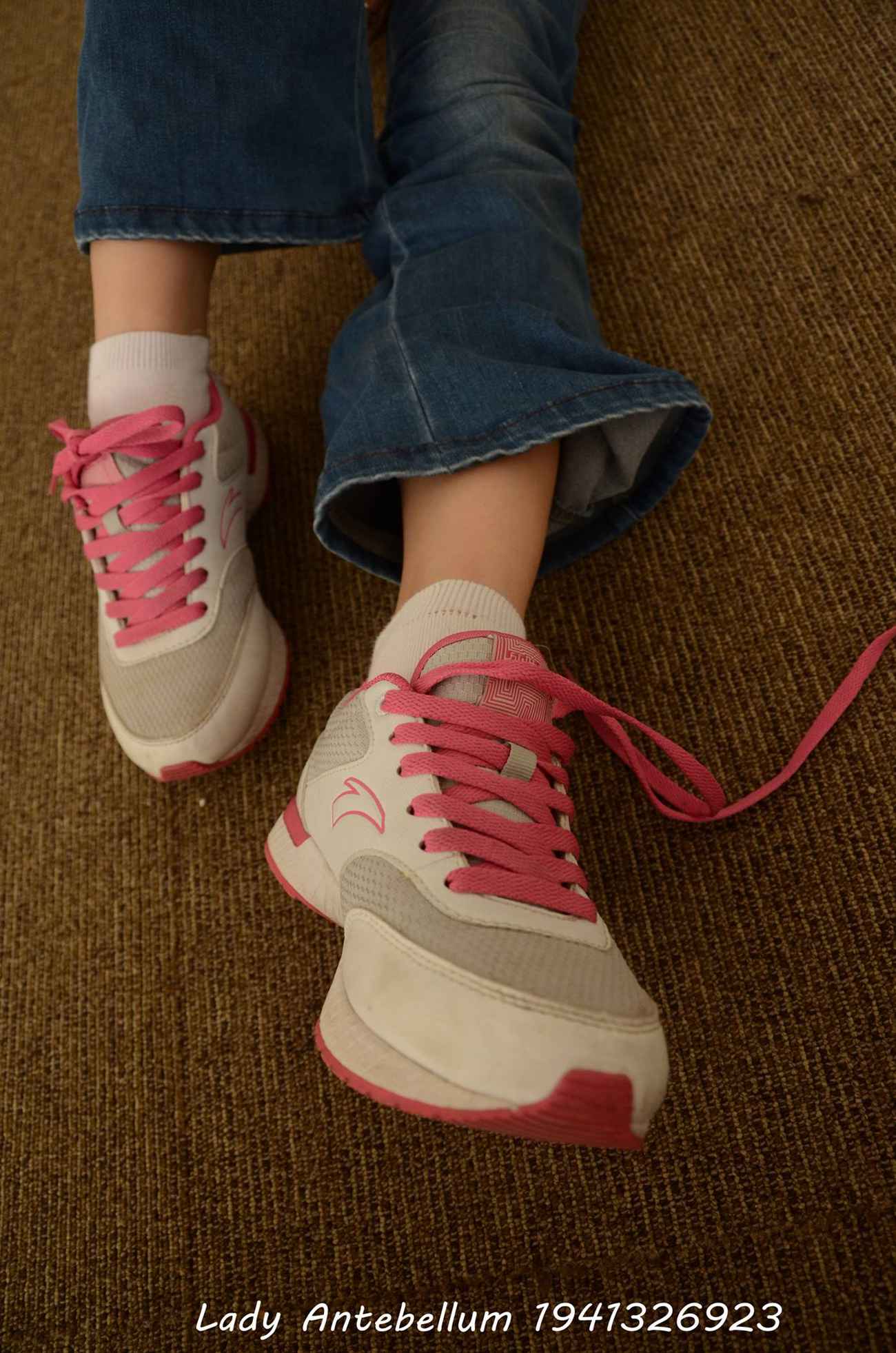 图片[23]-[战前女神] 美腿美足精品摄影套图 127 [220P] – 速更版-美库