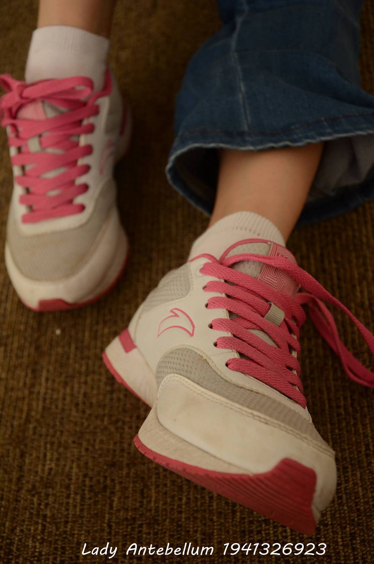 图片[24]-[战前女神] 美腿美足精品摄影套图 127 [220P] – 速更版-美库