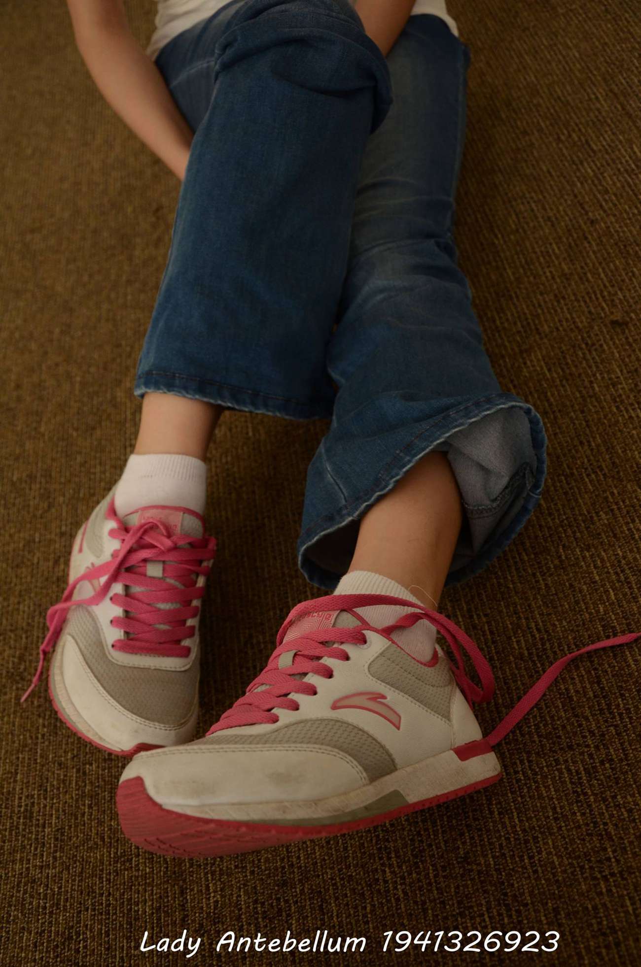 图片[28]-[战前女神] 美腿美足精品摄影套图 127 [220P] – 速更版-美库