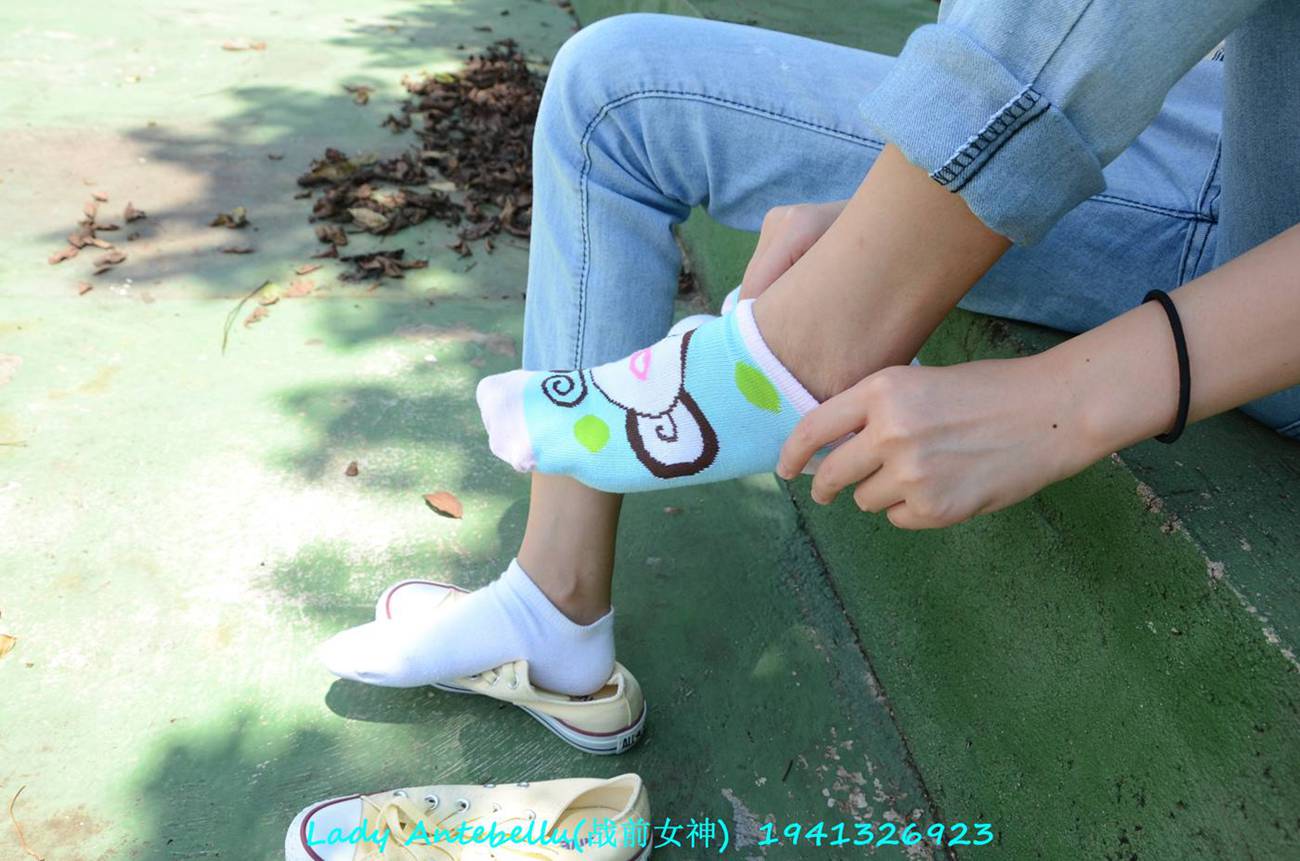 图片[14]-[战前女神] 美腿美足精品摄影套图 129 [200P] – 速更版-美库