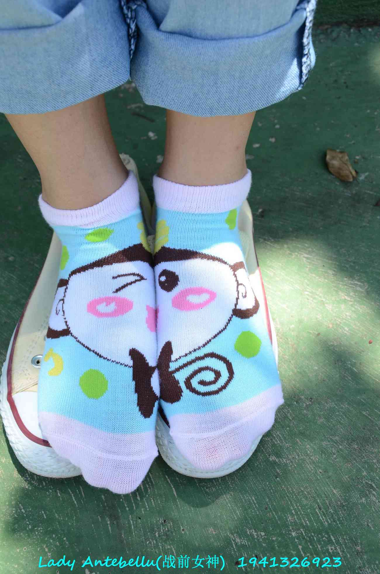 图片[28]-[战前女神] 美腿美足精品摄影套图 129 [200P] – 速更版-美库