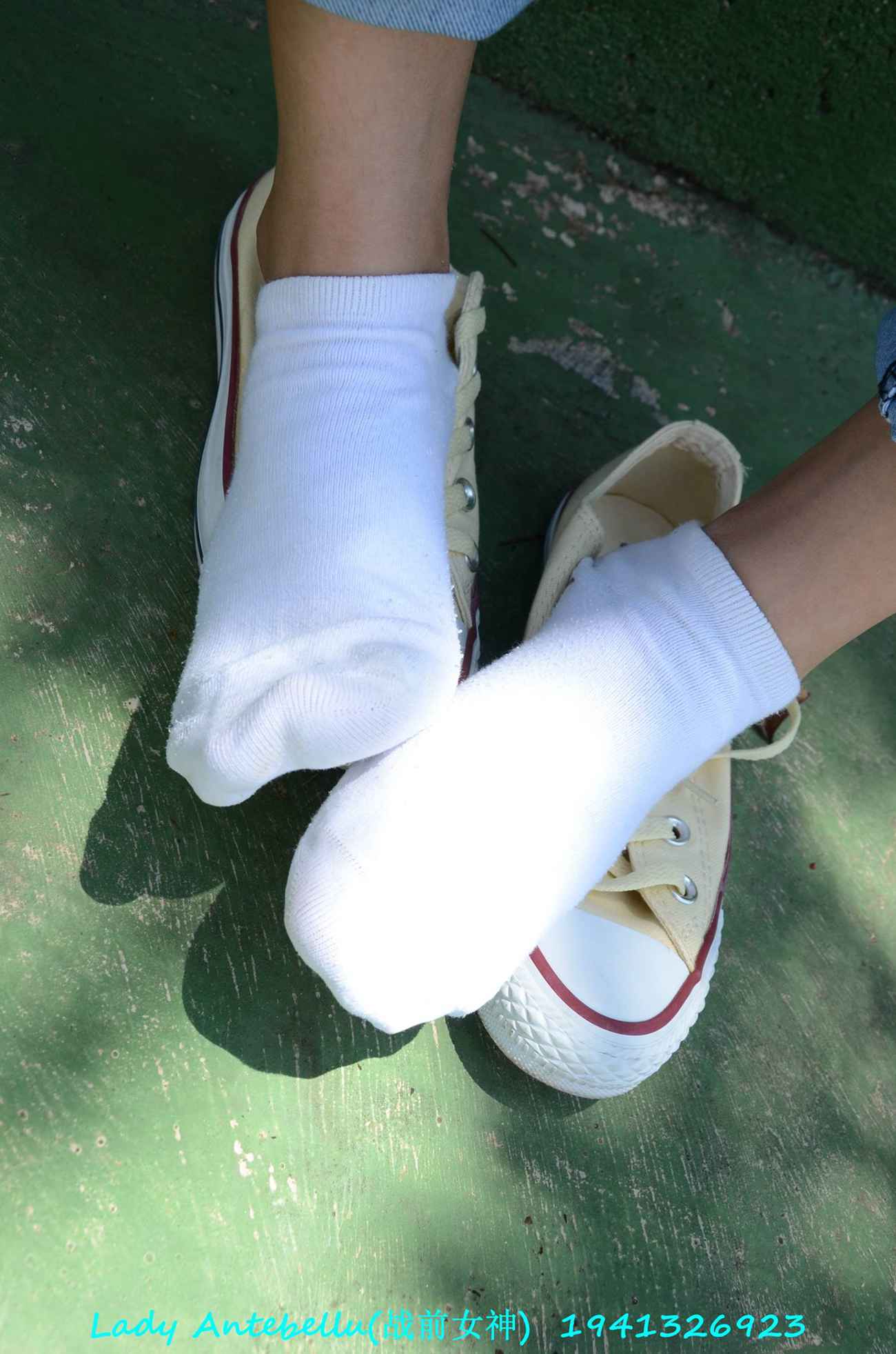 图片[82]-[战前女神] 美腿美足精品摄影套图 129 [200P] – 速更版-美库