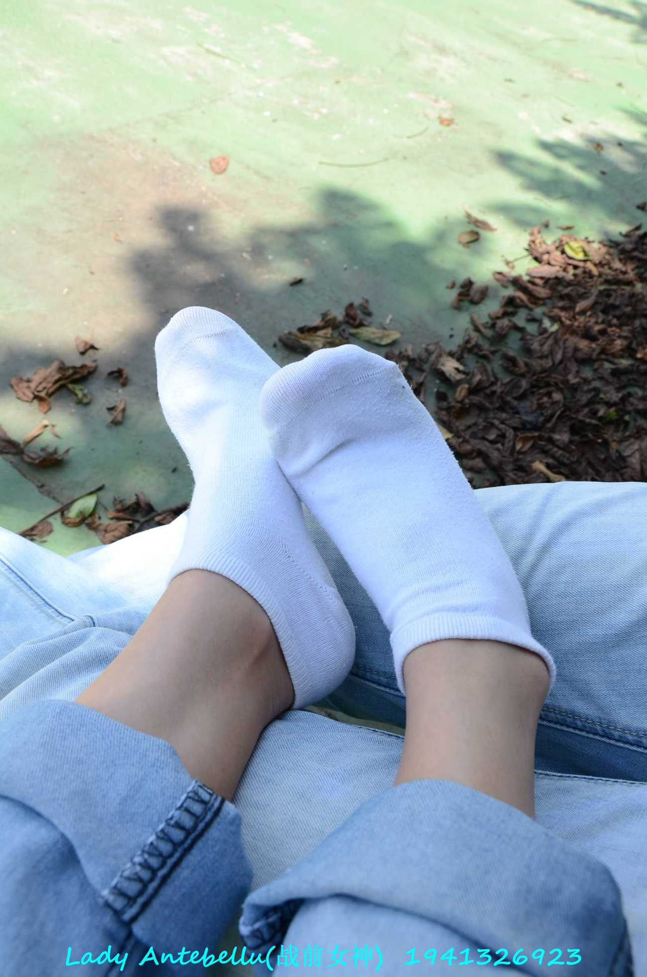 图片[97]-[战前女神] 美腿美足精品摄影套图 129 [200P] – 速更版-美库