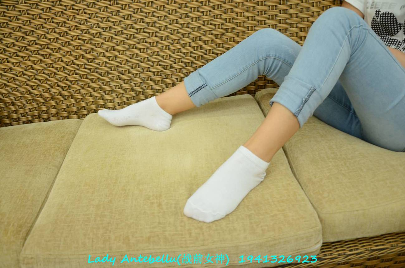 图片[19]-[战前女神] 美腿美足精品摄影套图 130 [200P] – 速更版-美库