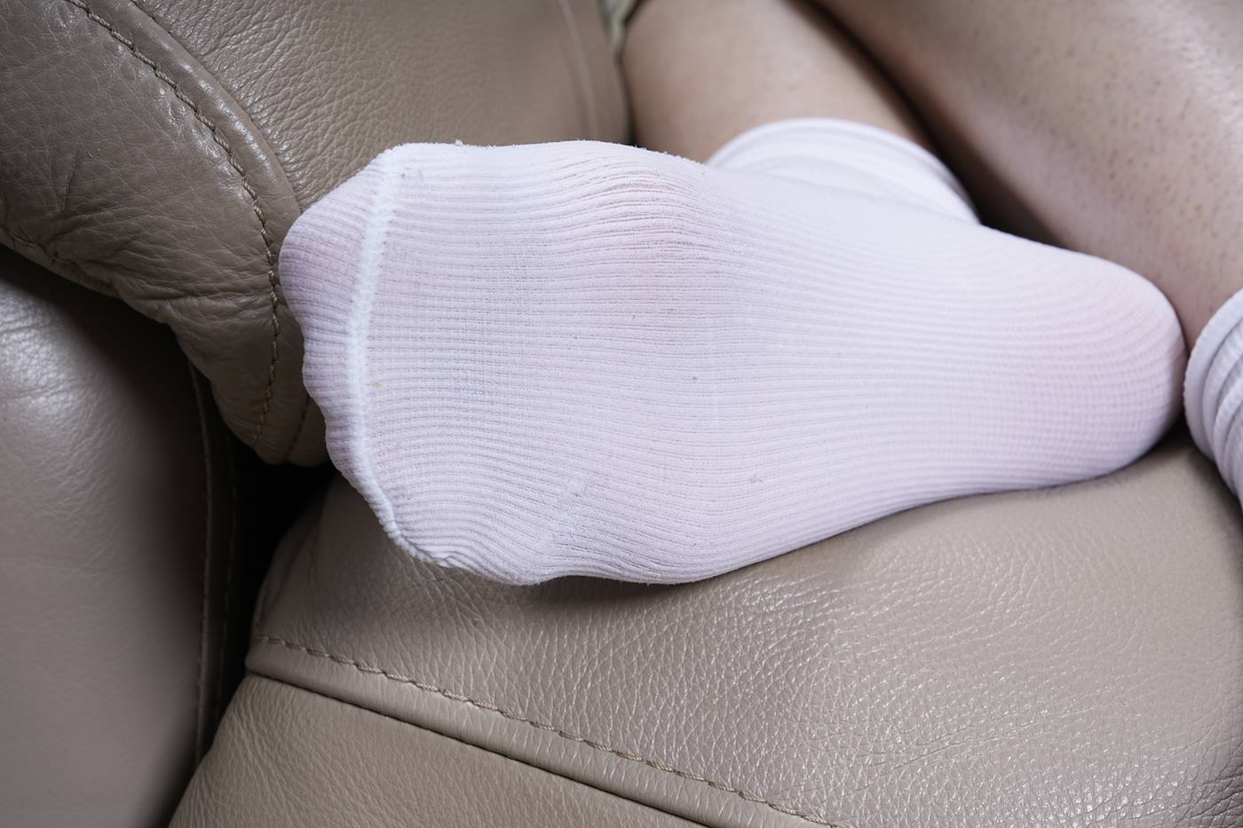 图片[24]-[Sexy Asian Girls Feet] NO.037 小女生婉婉的姓感的35码小脚丫 [160P] – 速更版-美库