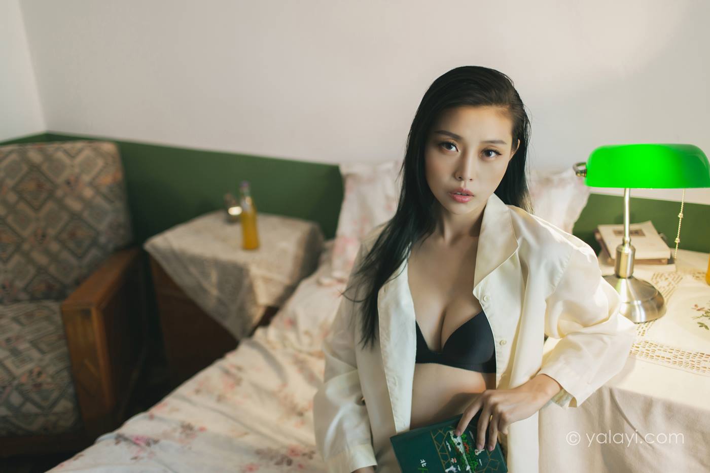 图片[15]-[YALAYI雅拉伊]2023.03.01 NO.1011 白衬衣女神 图雅[41+1P] – 速更版-美库