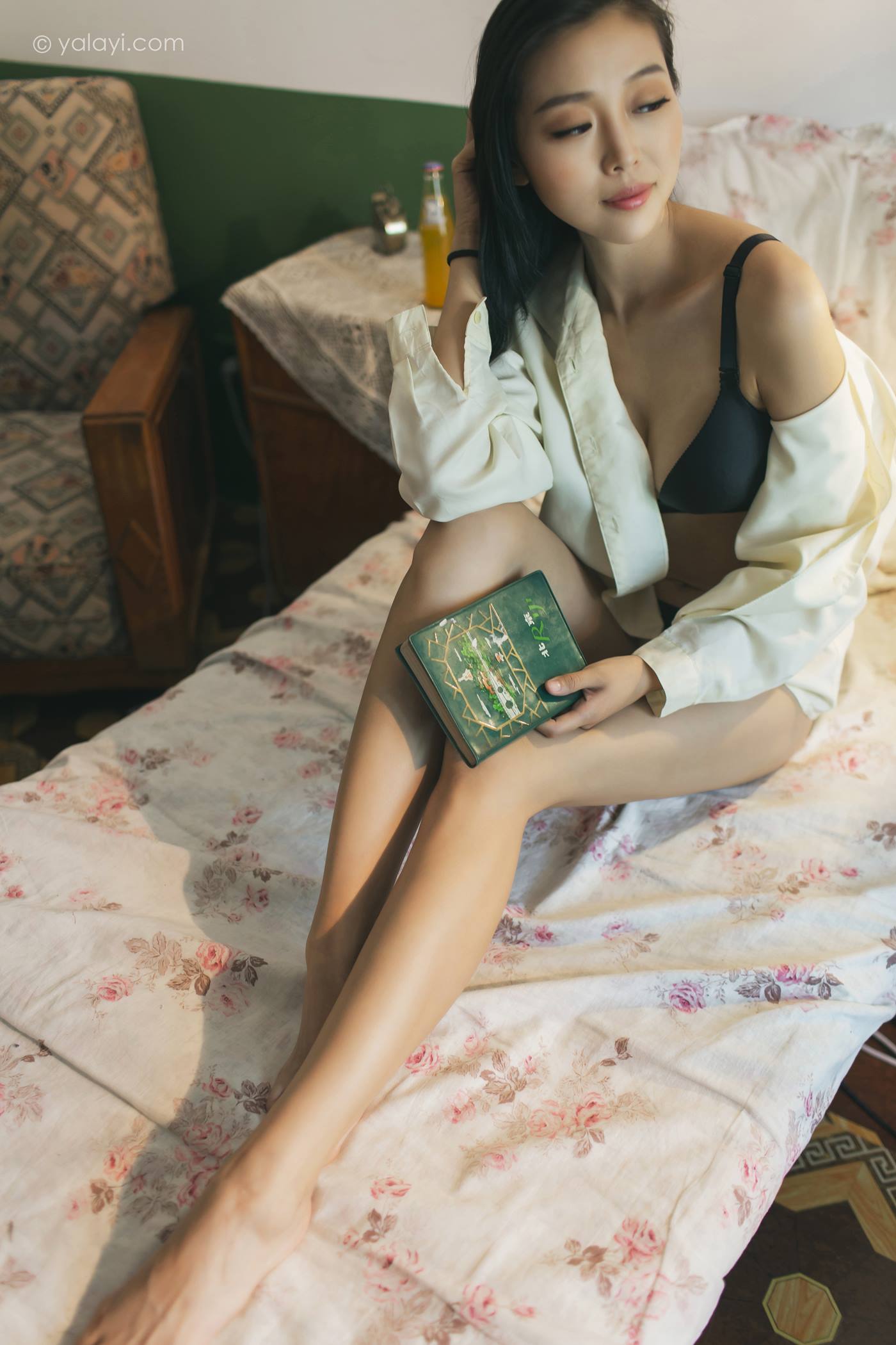 图片[19]-[YALAYI雅拉伊]2023.03.01 NO.1011 白衬衣女神 图雅[41+1P] – 速更版-美库