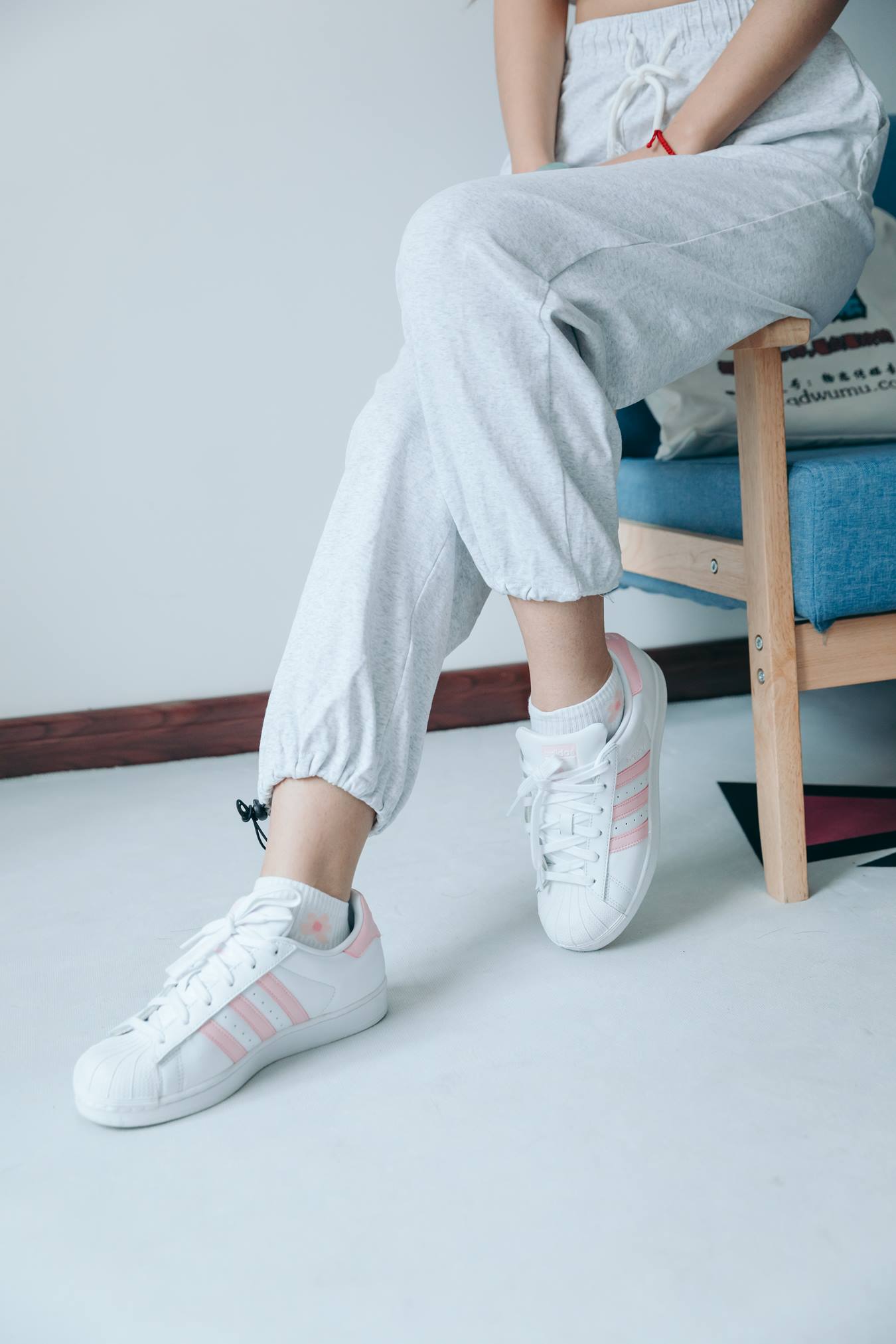 图片[22]-物恋传媒 NO.747 喵喵-春雨里[146P] – 速更版-美库