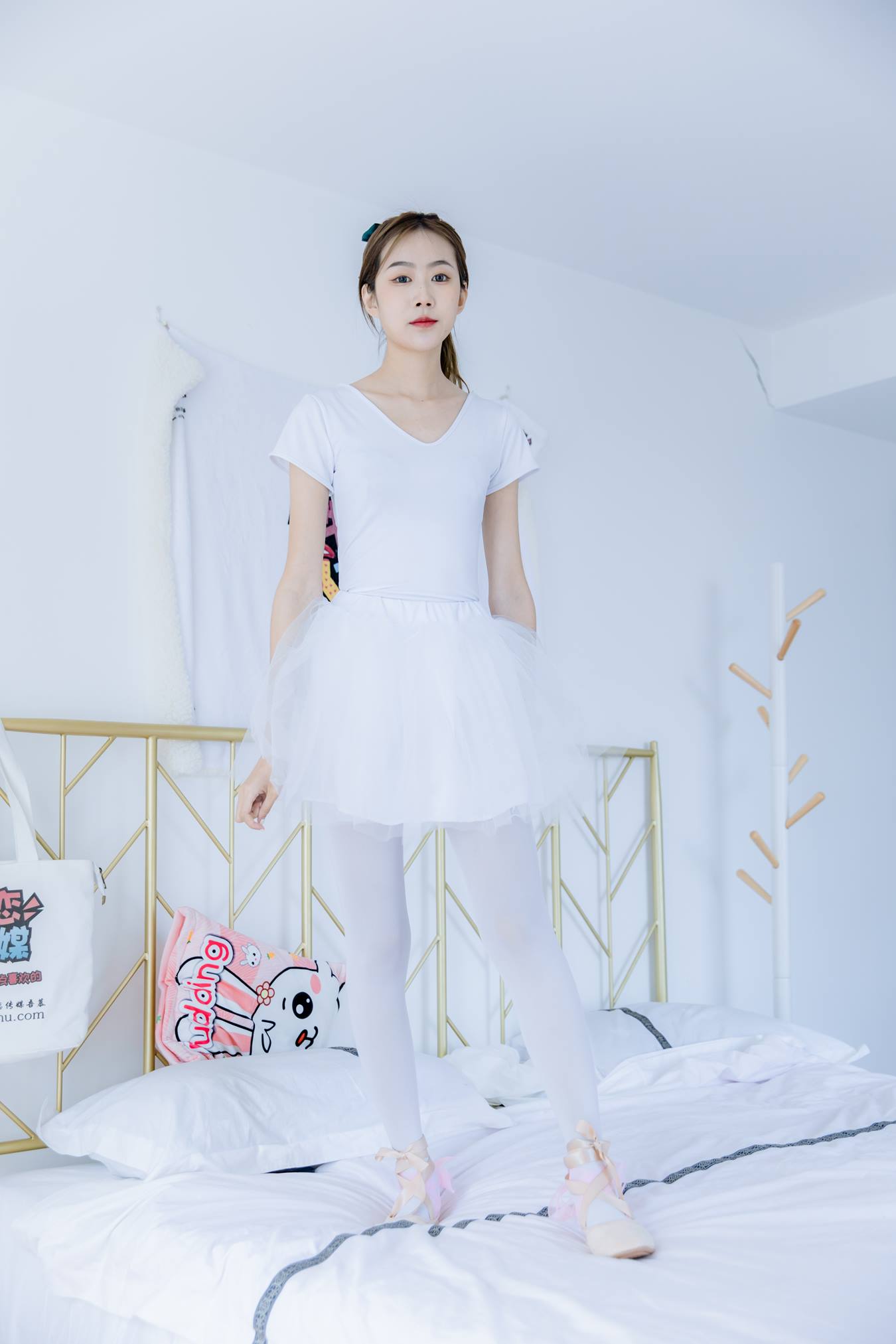 图片[22]-物恋传媒 NO.749 小鹿-繁花如梦[149P] – 速更版-美库