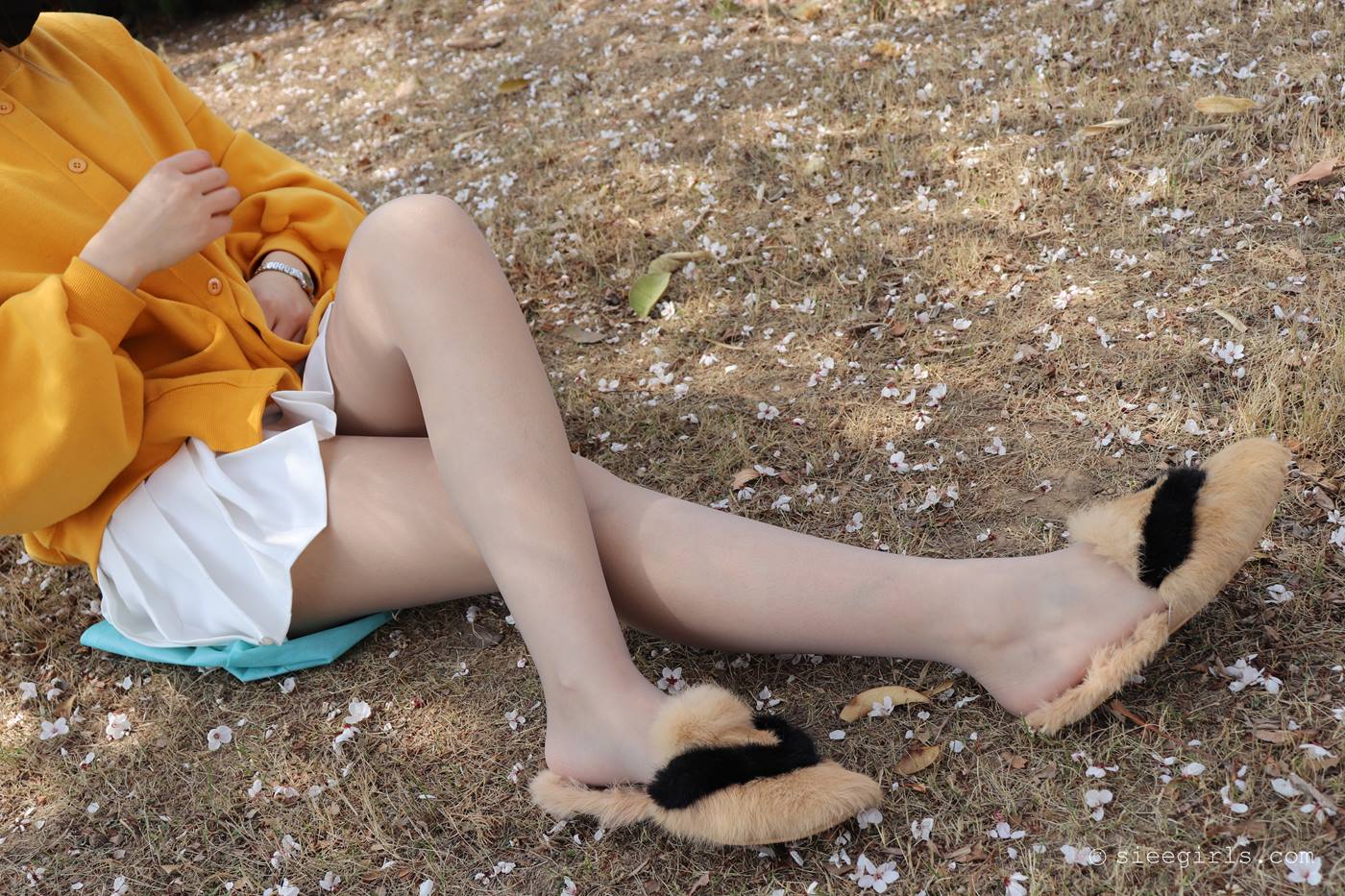 图片[26]-[SIEE丝意]新刊 NO.066 依依 不说再见[122P] – 速更版-美库