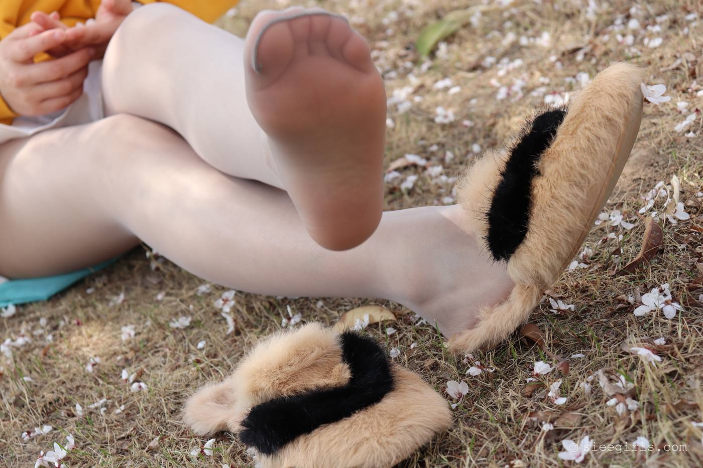 图片[51]-[SIEE丝意]新刊 NO.066 依依 不说再见[122P] – 速更版-美库