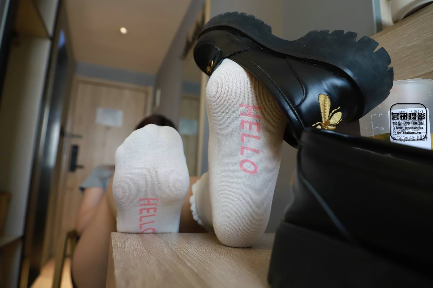 图片[12]-[誉铭传媒]袜足摄影 2023年《微信客户群第三套作品》[80P] – 速更版-美库