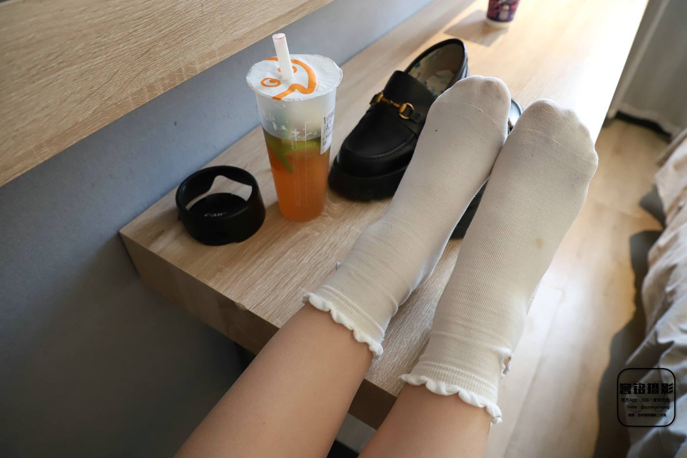 图片[15]-[誉铭传媒]袜足摄影 2023年《微信客户群第三套作品》[80P] – 速更版-美库