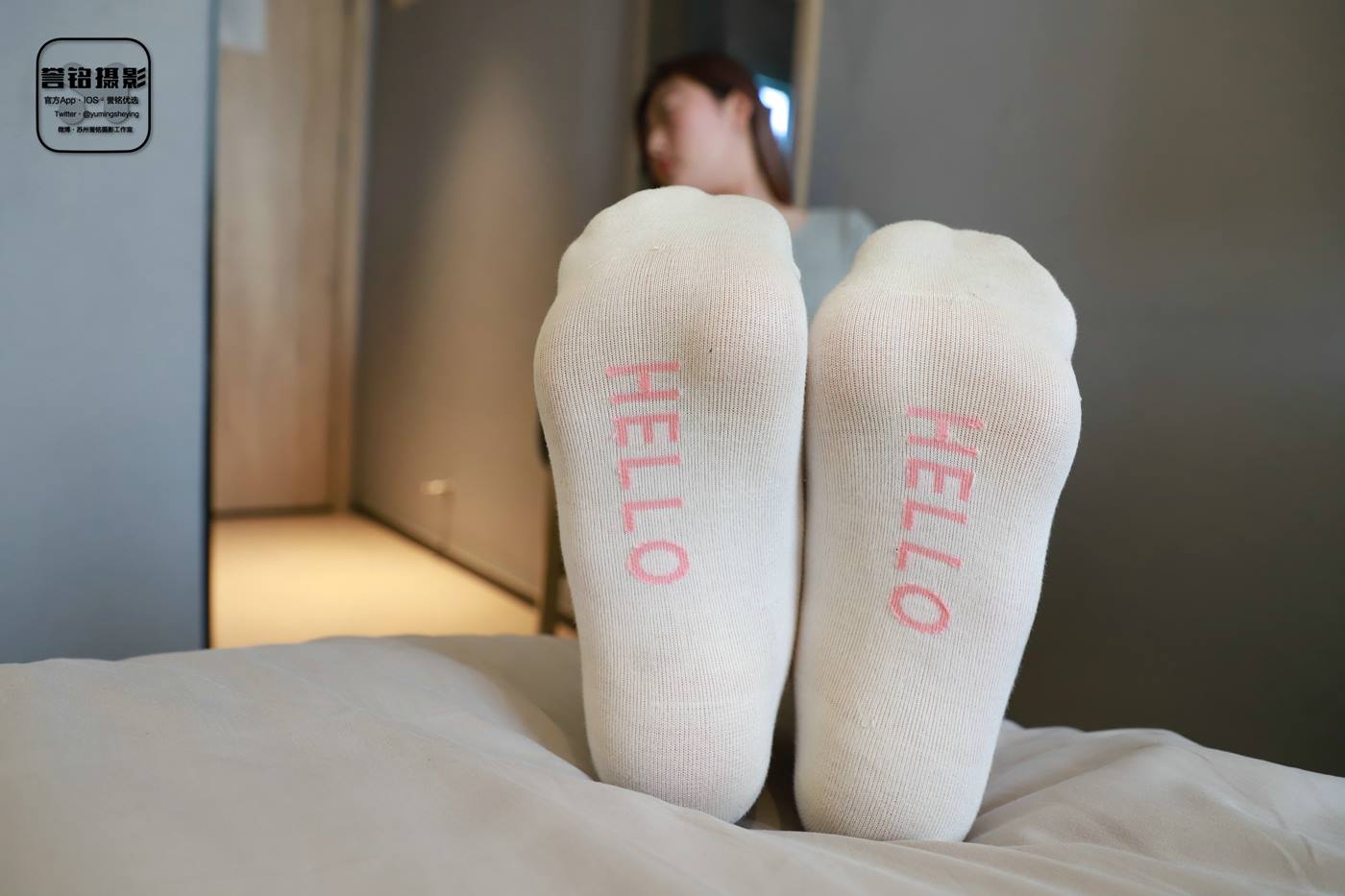 图片[21]-[誉铭传媒]袜足摄影 2023年《微信客户群第三套作品》[80P] – 速更版-美库