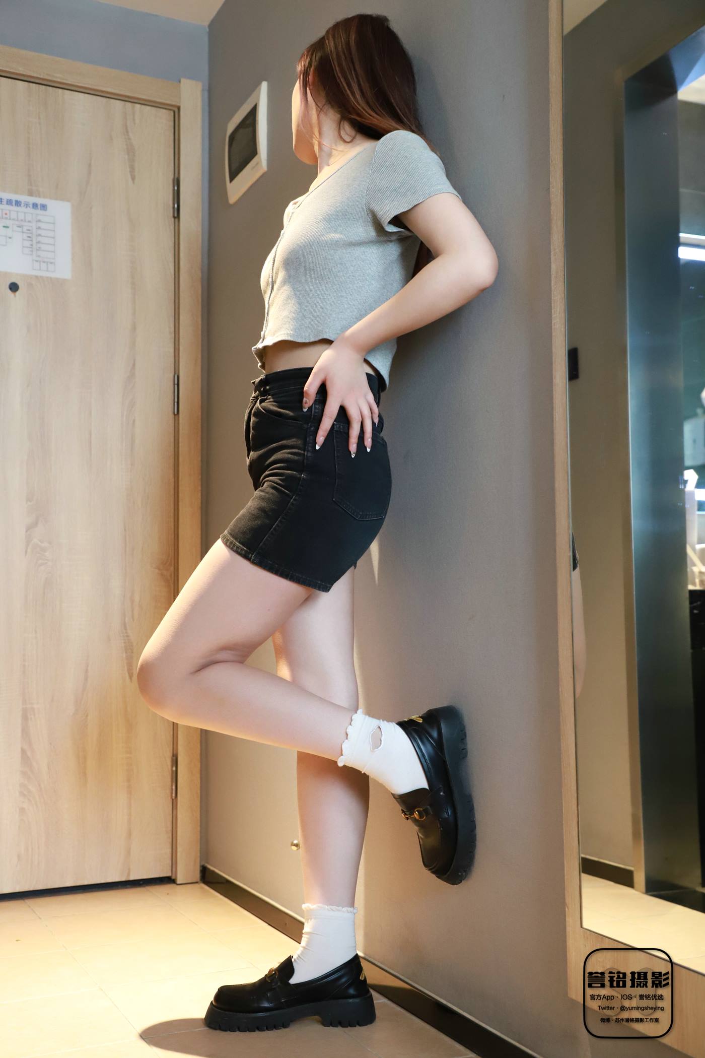 图片[79]-[誉铭传媒]袜足摄影 2023年《微信客户群第三套作品》[80P] – 速更版-美库