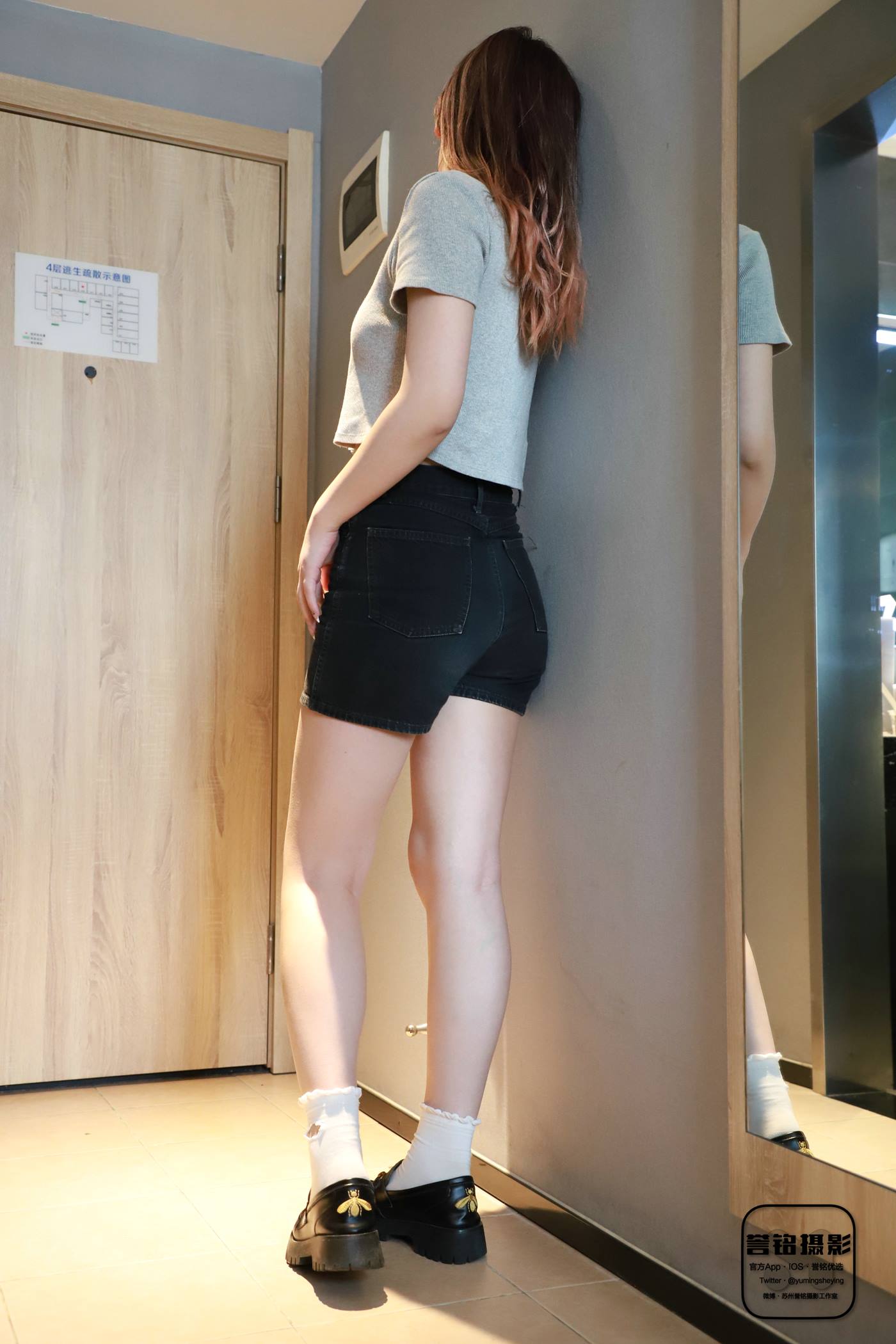 图片[80]-[誉铭传媒]袜足摄影 2023年《微信客户群第三套作品》[80P] – 速更版-美库