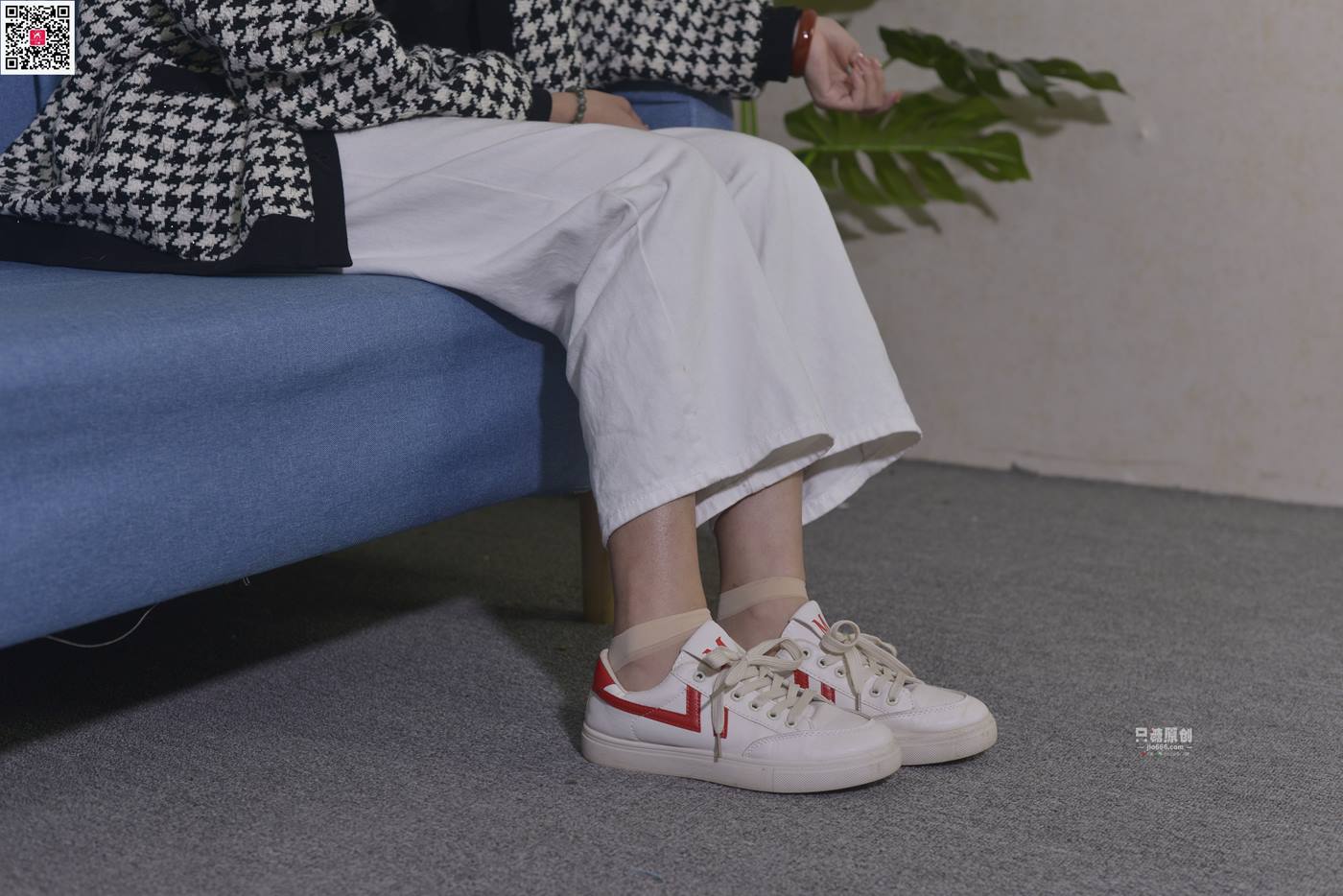 图片[18]-[只糖原创]NO.665 周菲 在城市的角落遇见[98P] – 速更版-美库