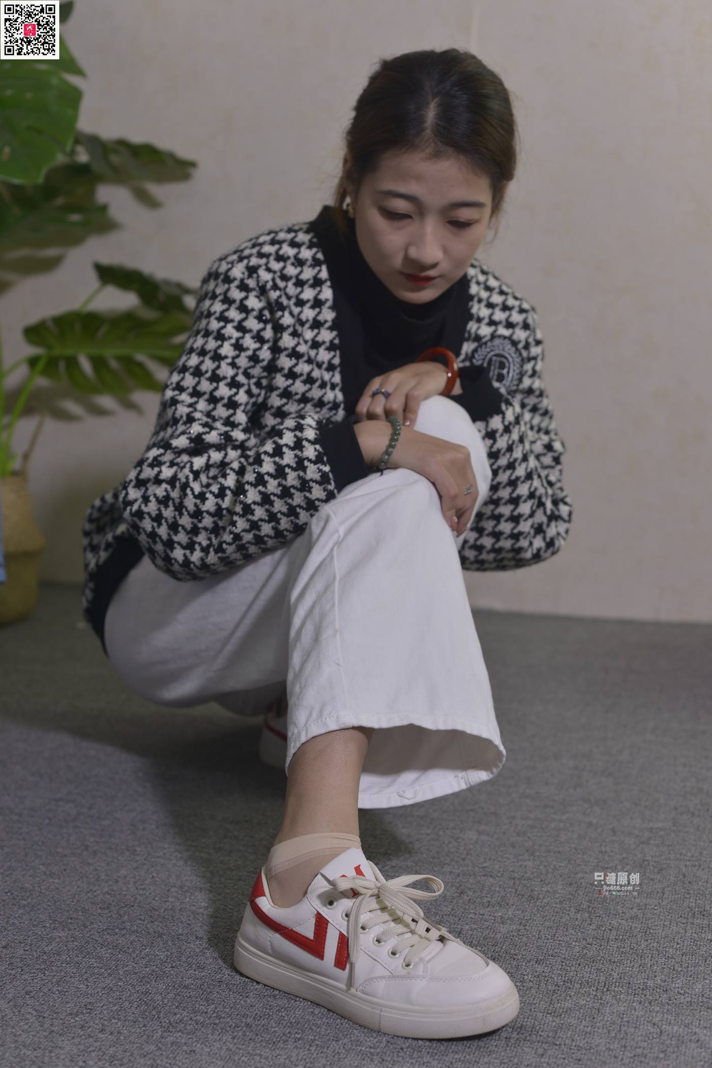 图片[25]-[只糖原创]NO.665 周菲 在城市的角落遇见[98P] – 速更版-美库