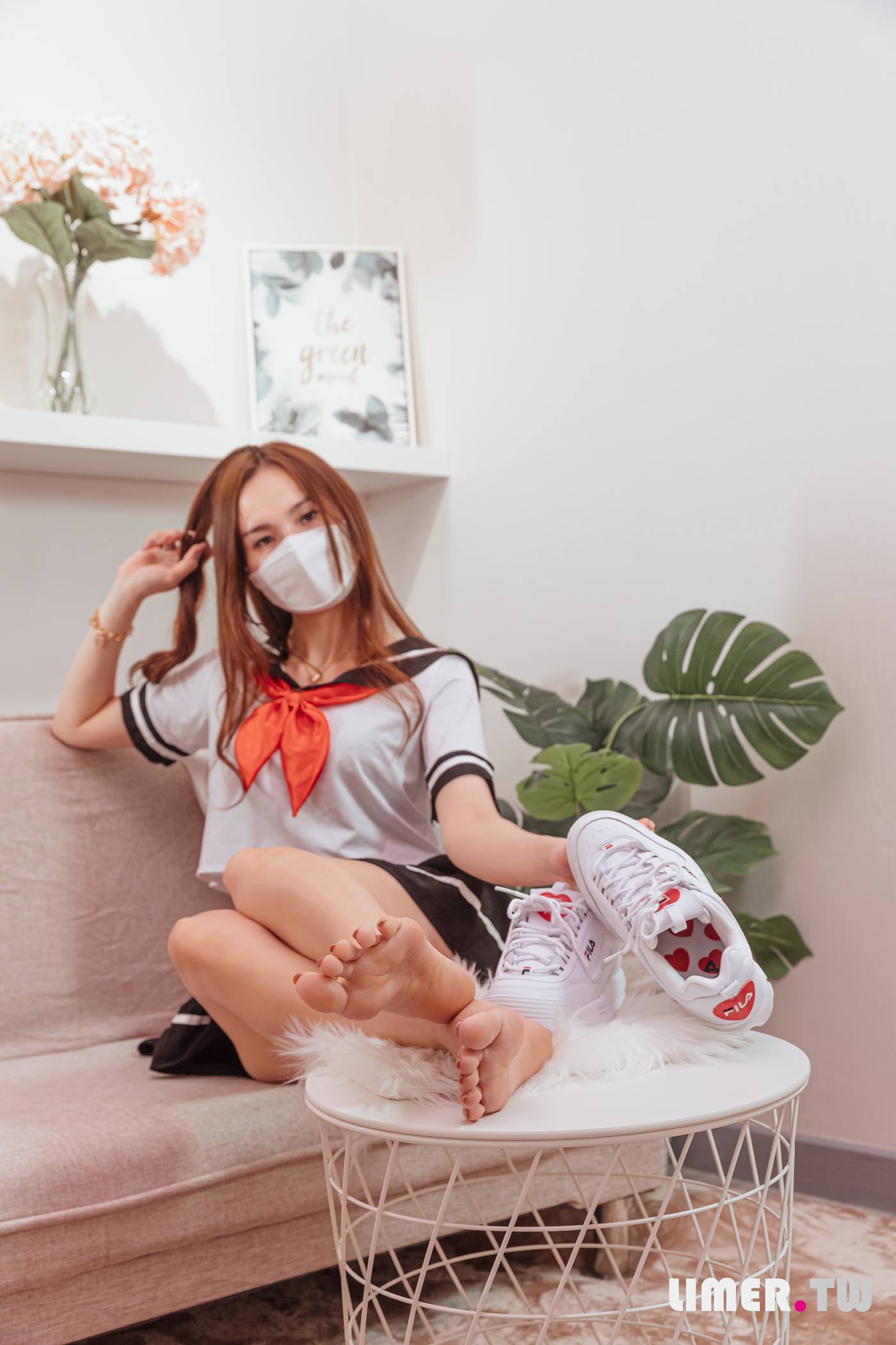 图片[50]-Limerence原创 NO.069 Cherry 哥哥下课突然检查 没洗脚就挠痒惩罚[68P] – 速更版-美库