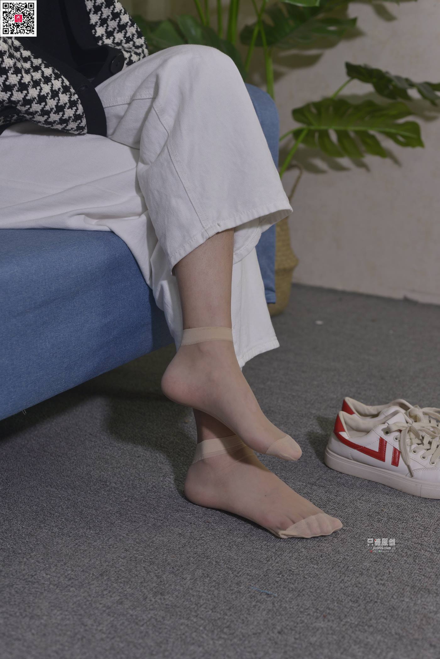 图片[39]-[只糖原创]NO.665 周菲 在城市的角落遇见[98P] – 速更版-美库